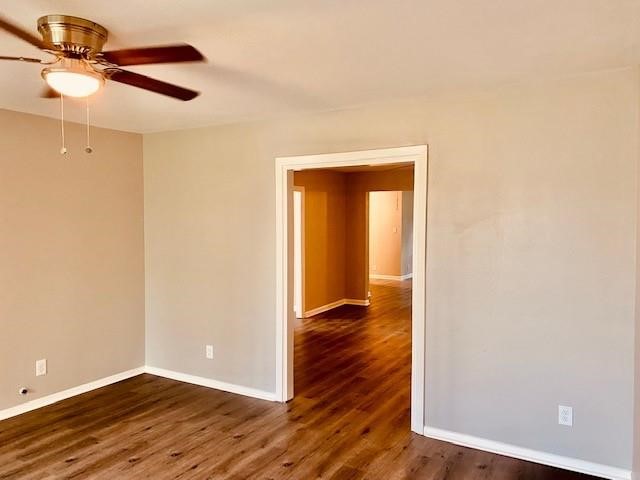3919 Hickok Lane Property Photo 12