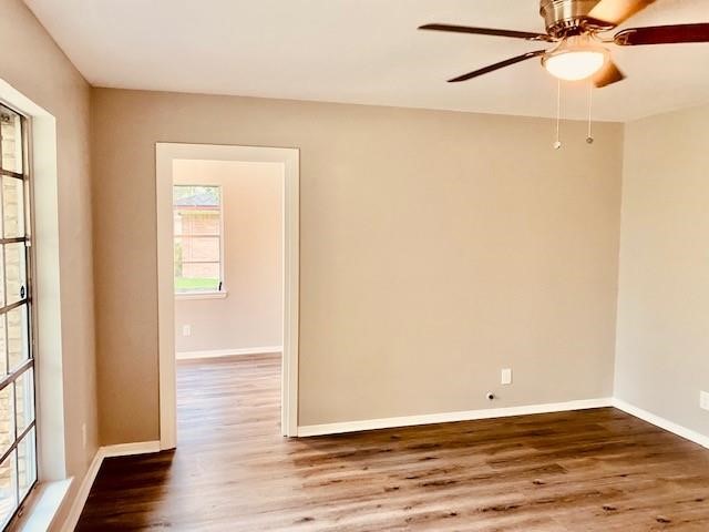 3919 Hickok Lane Property Photo 13