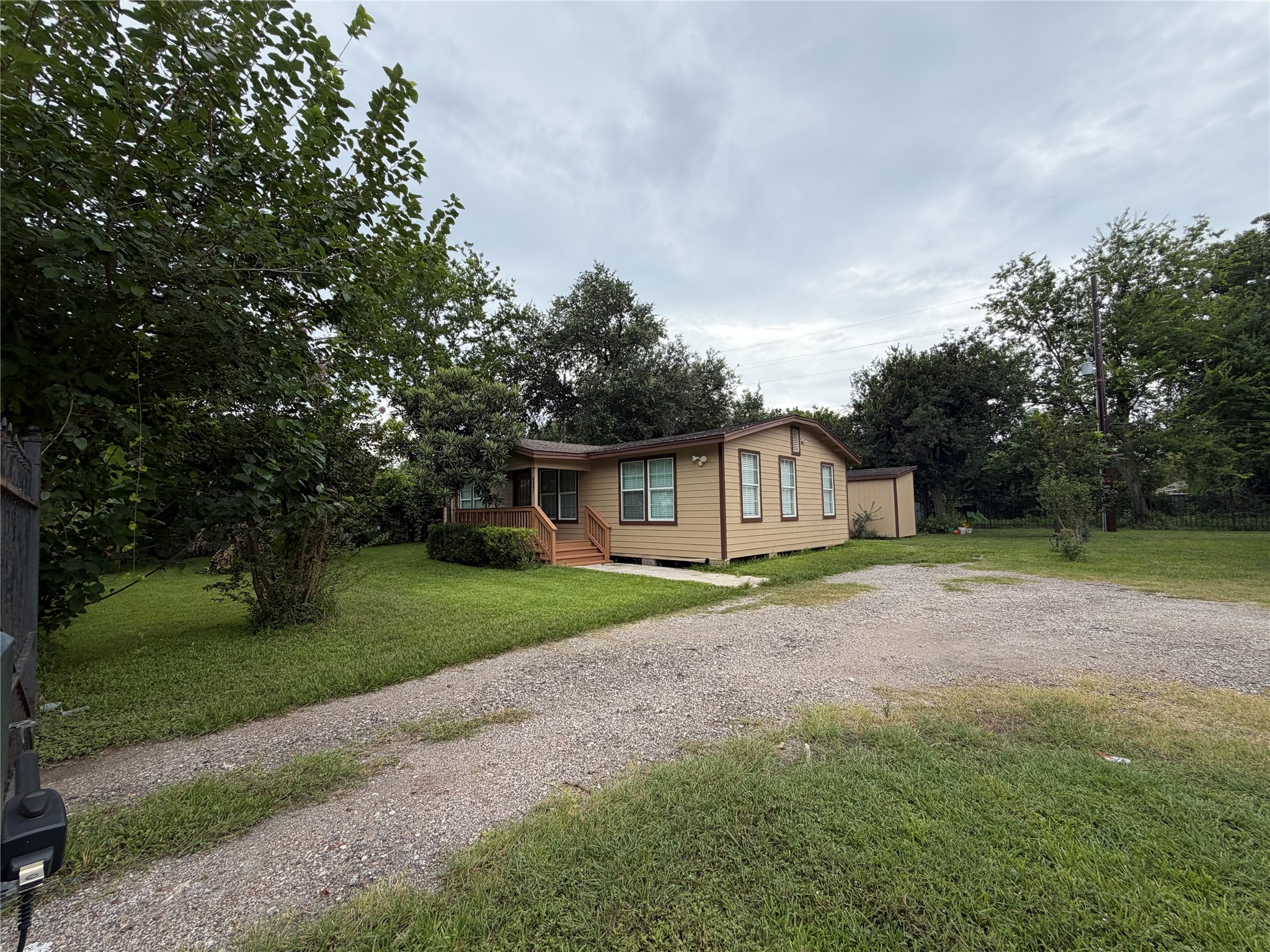 8907 Meadow Vista Boulevard Property Photo 4