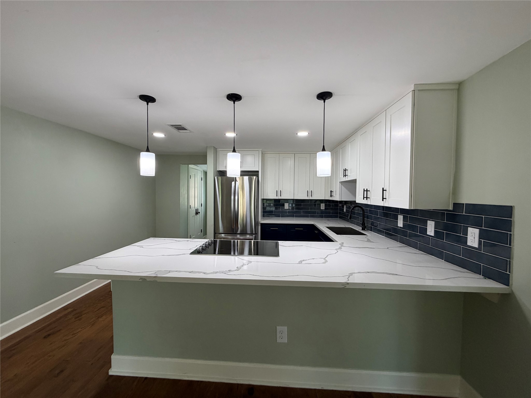 8907 Meadow Vista Boulevard Property Photo 11