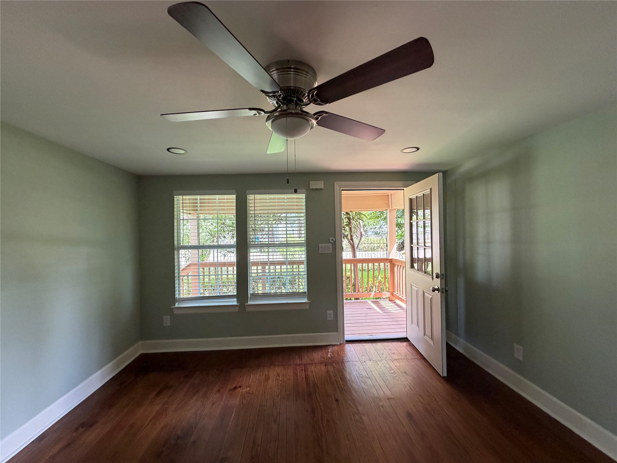 8907 Meadow Vista Boulevard Property Photo 25