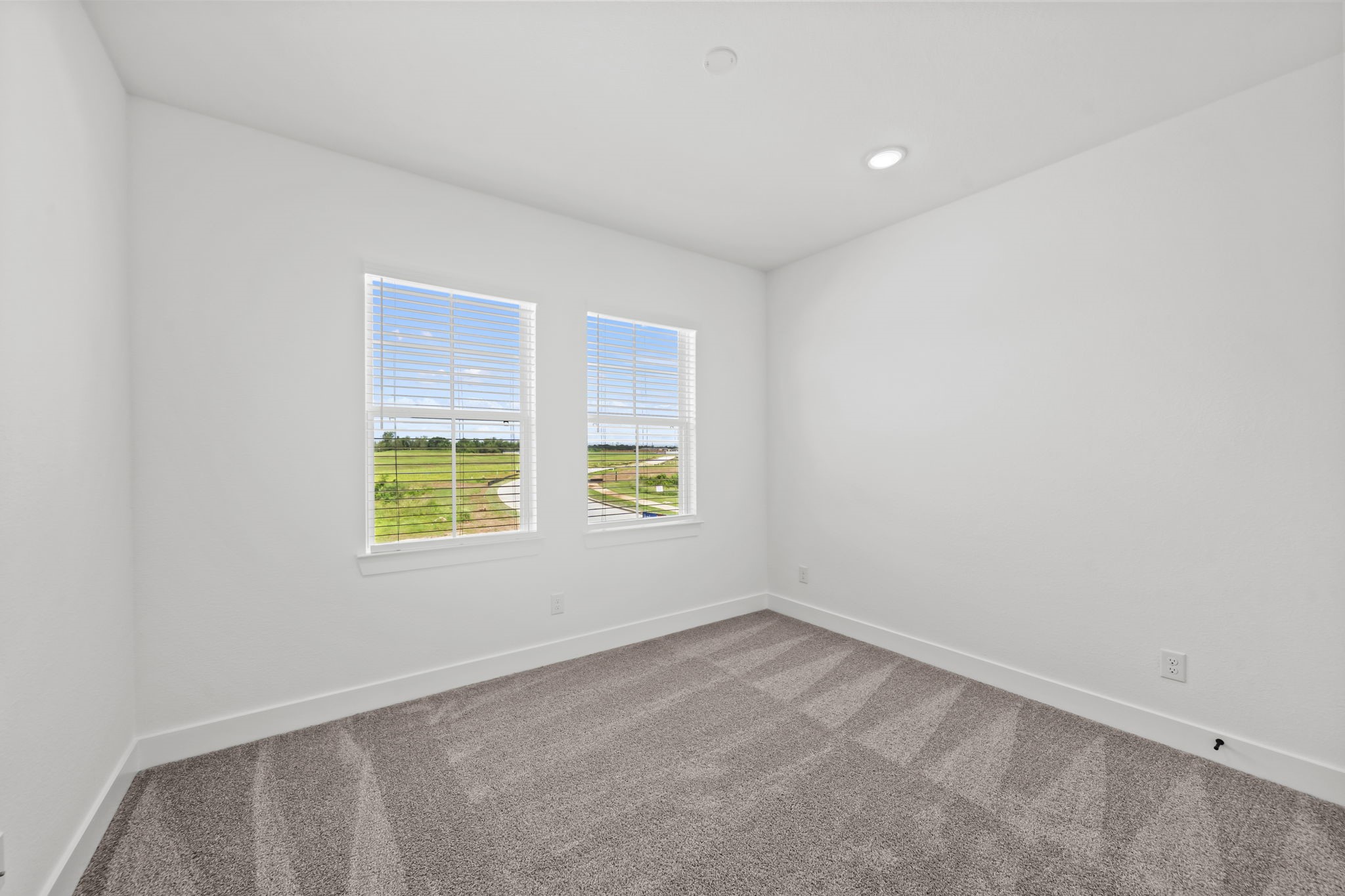 1220 Shaded Rock Drive Property Photo 23