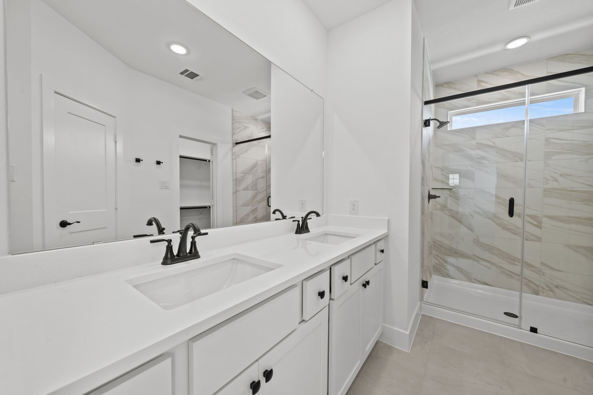 1220 Shaded Rock Drive Property Photo 31