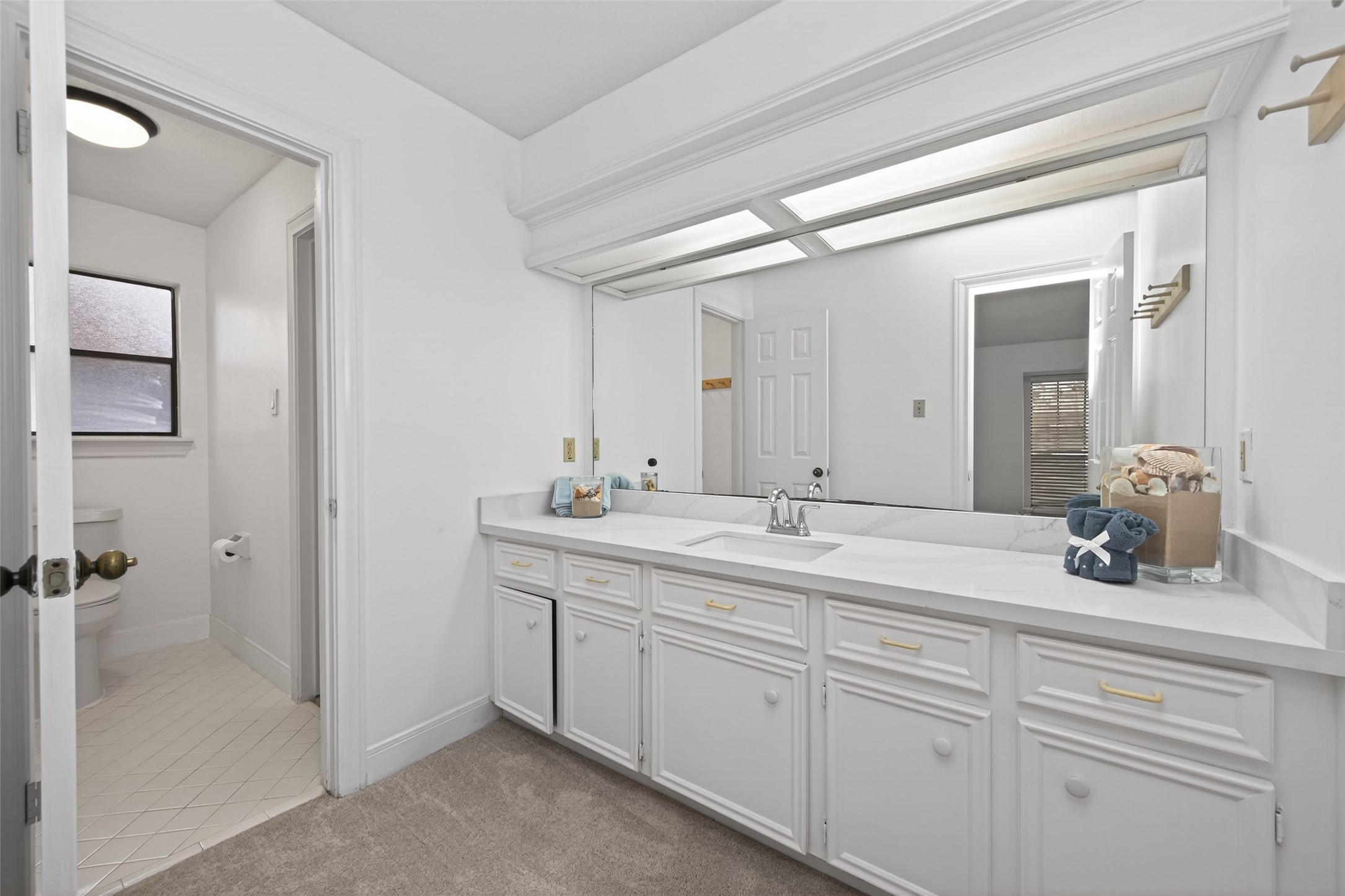 17315 Rothko Lane Property Photo 32