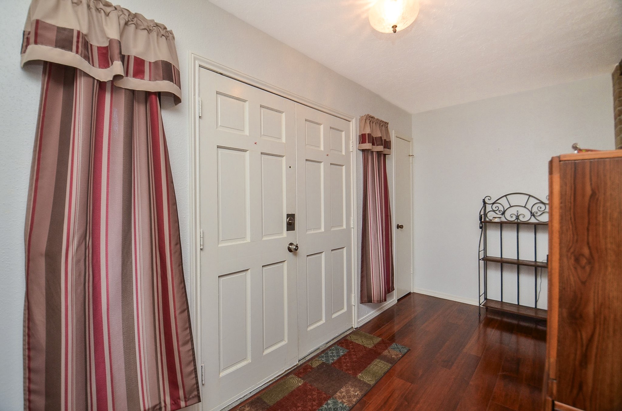 15926 Cardono Lane Property Photo 3