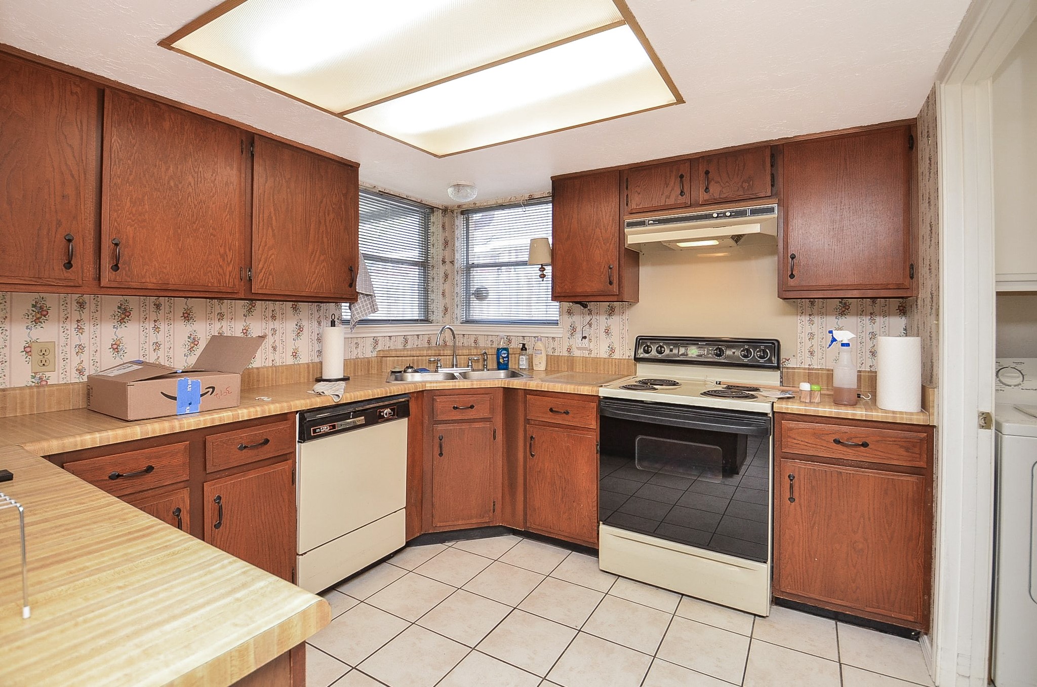 15926 Cardono Lane Property Photo 10