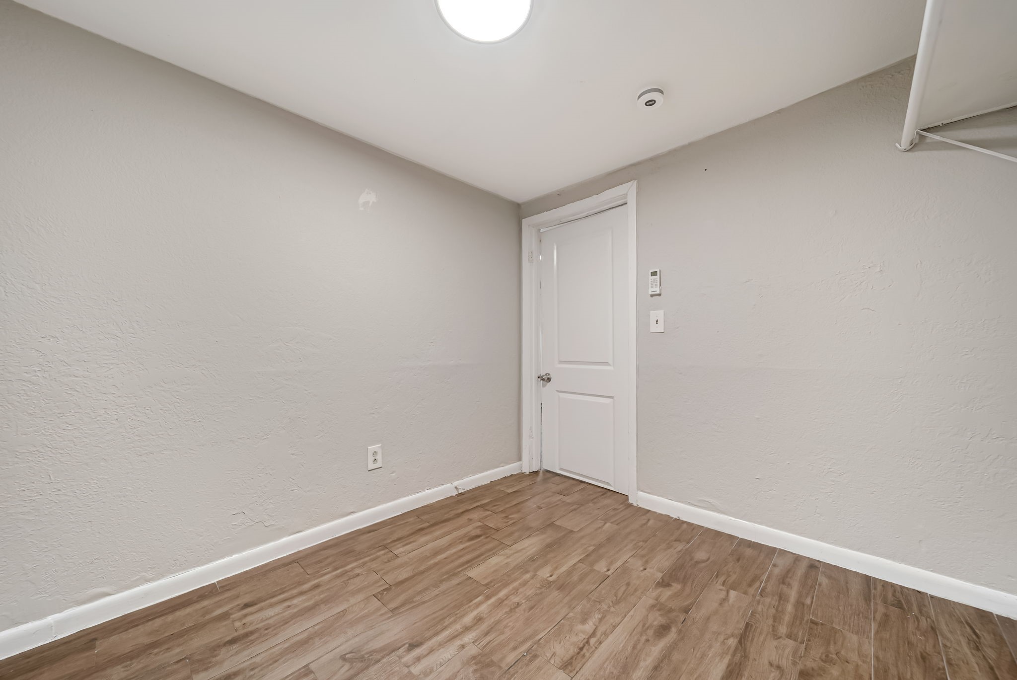 217 Johnson Street 1 Property Photo 4