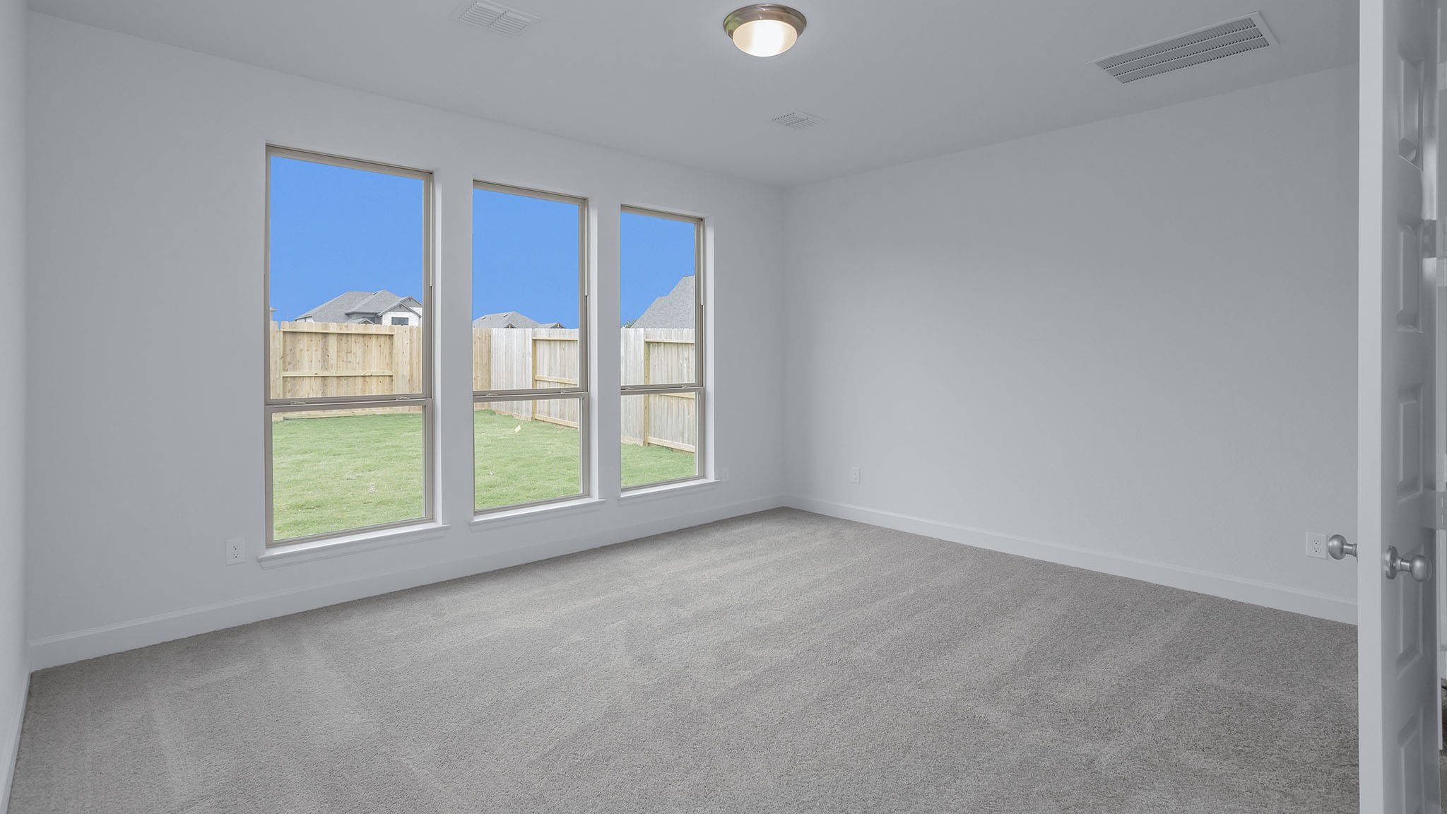 12339 Sweet Gum Drive Property Photo 4