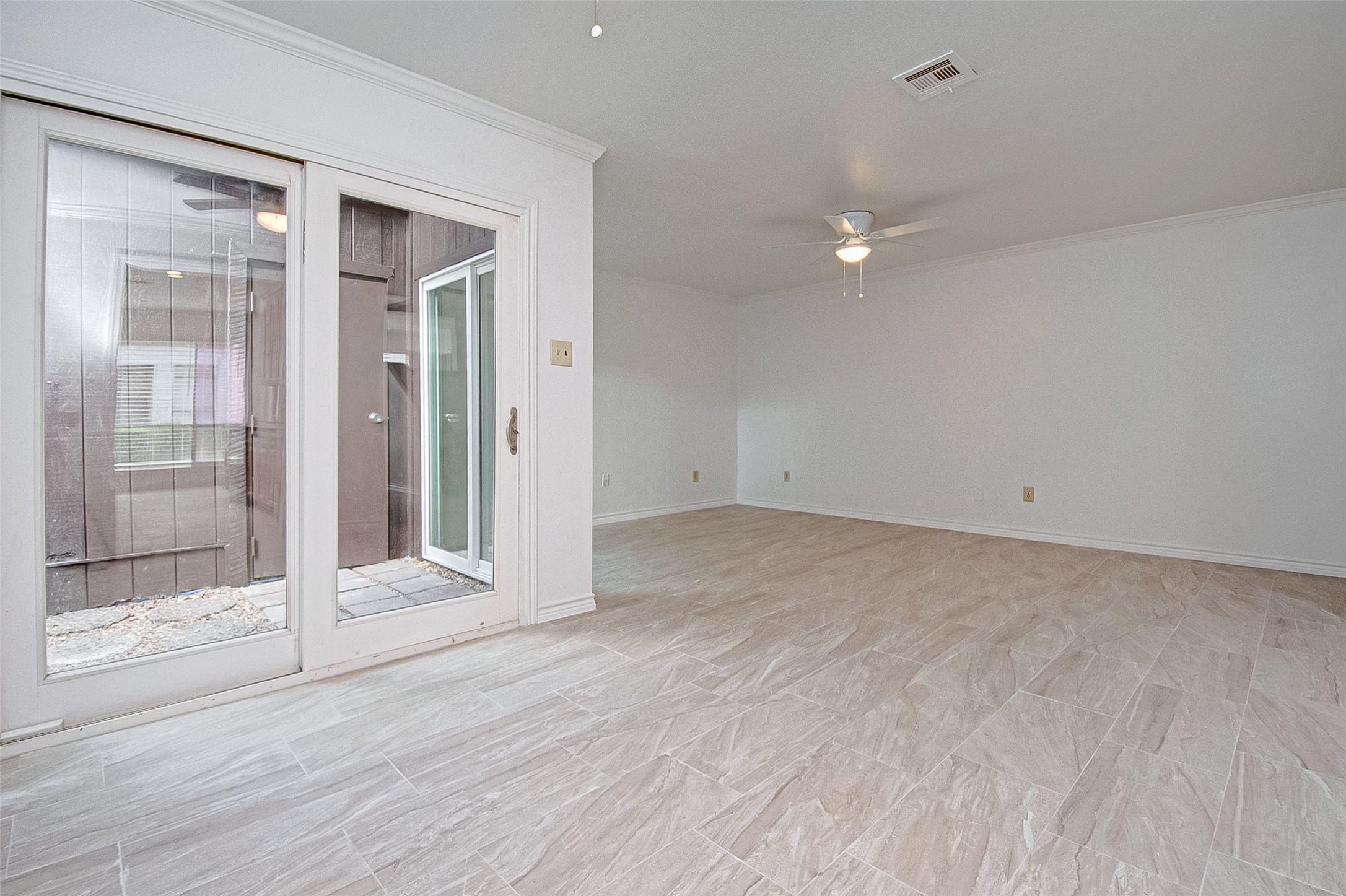 8312 Augustine Drive D Property Photo 15