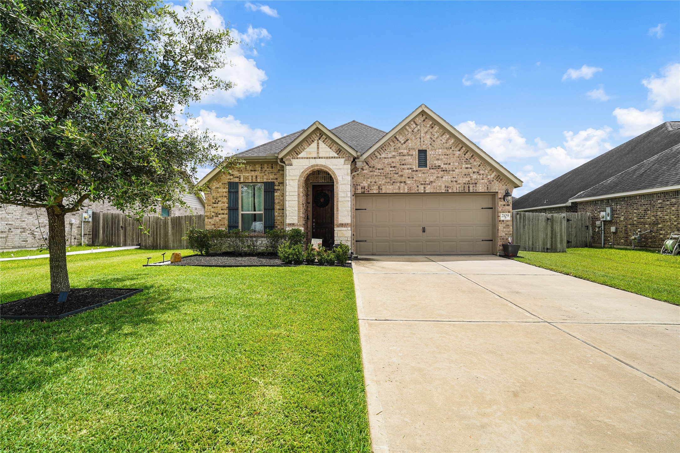 2109 Hickory Valley Court Property Photo 33