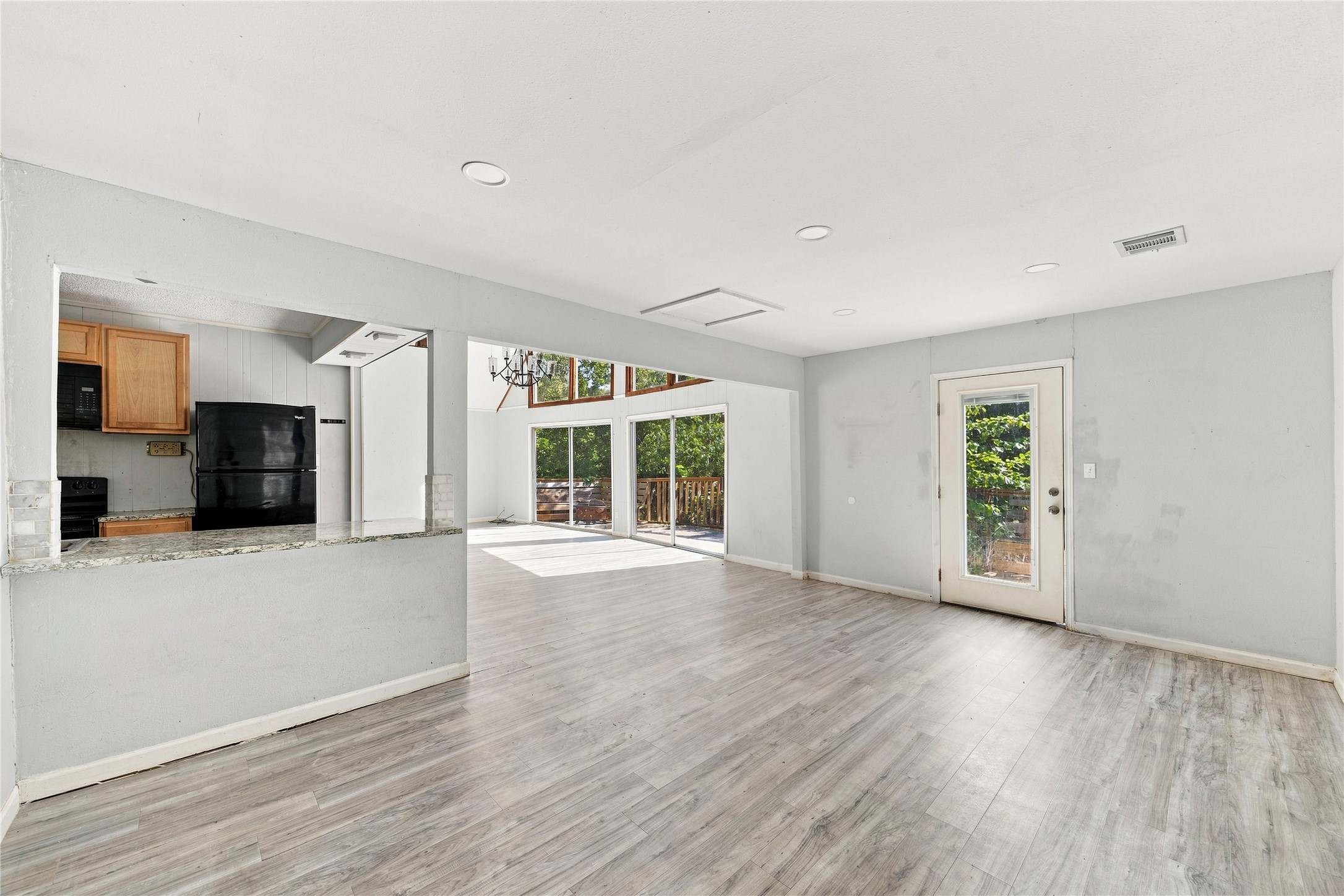 761 N Forest Cove Loop Property Photo 10