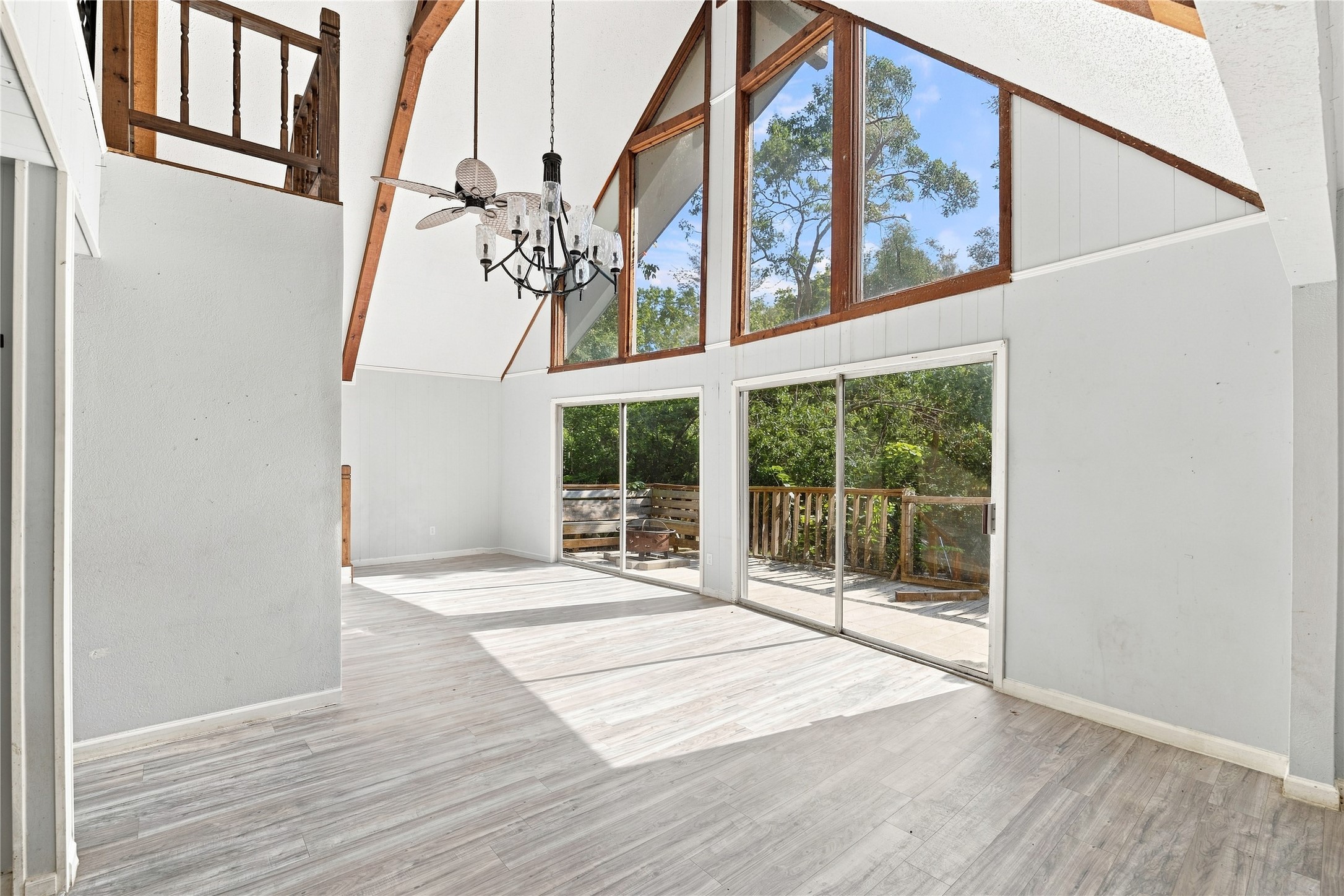 761 N Forest Cove Loop Property Photo 14