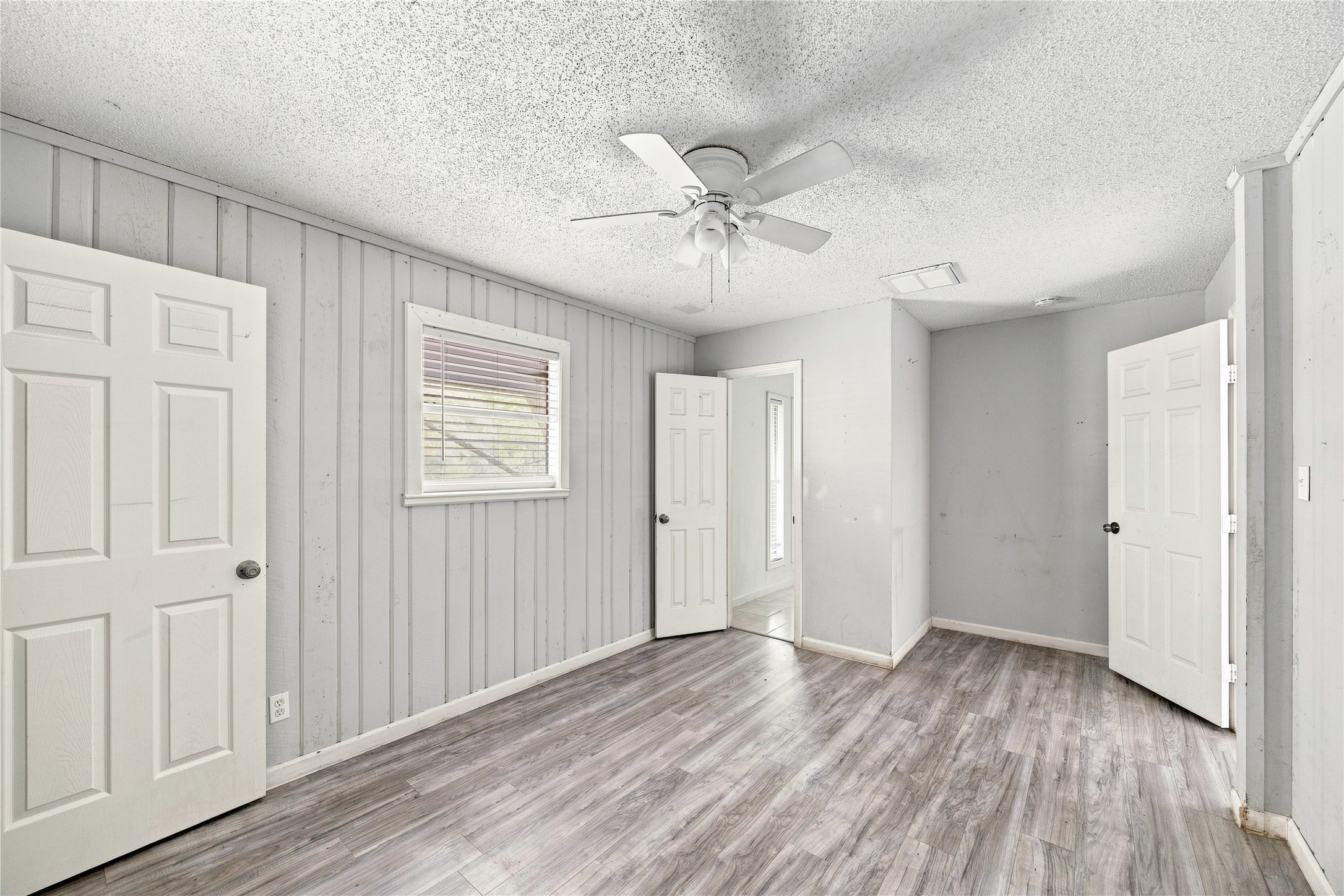 761 N Forest Cove Loop Property Photo 23