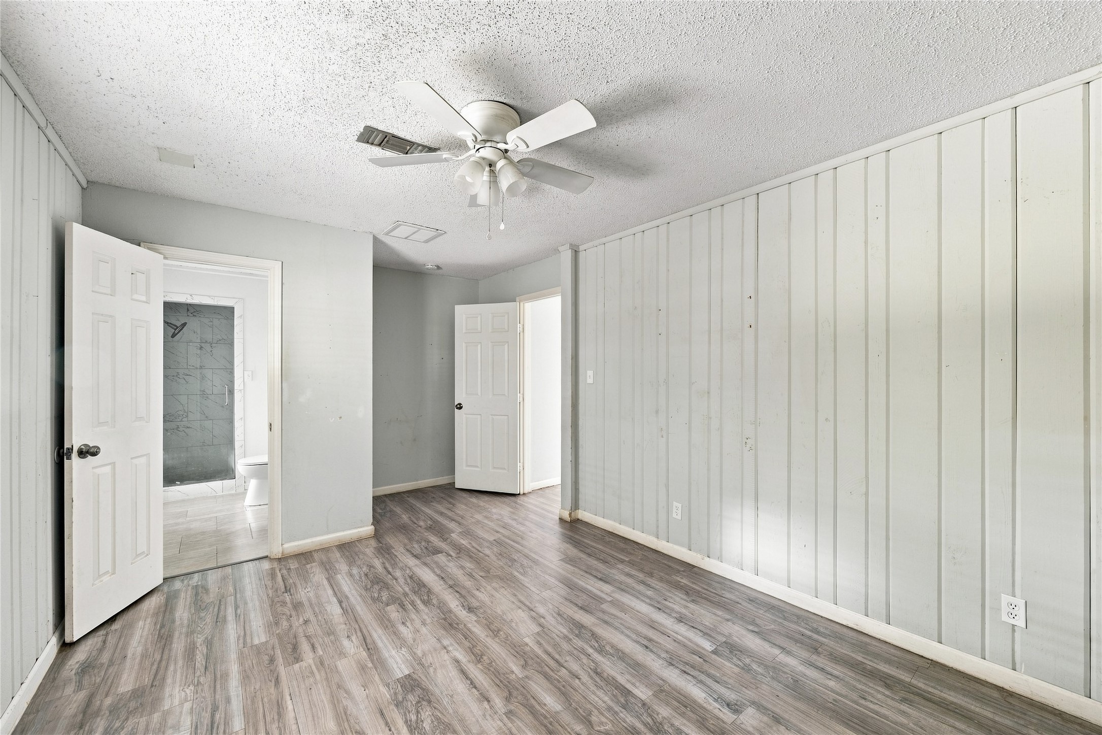 761 N Forest Cove Loop Property Photo 26