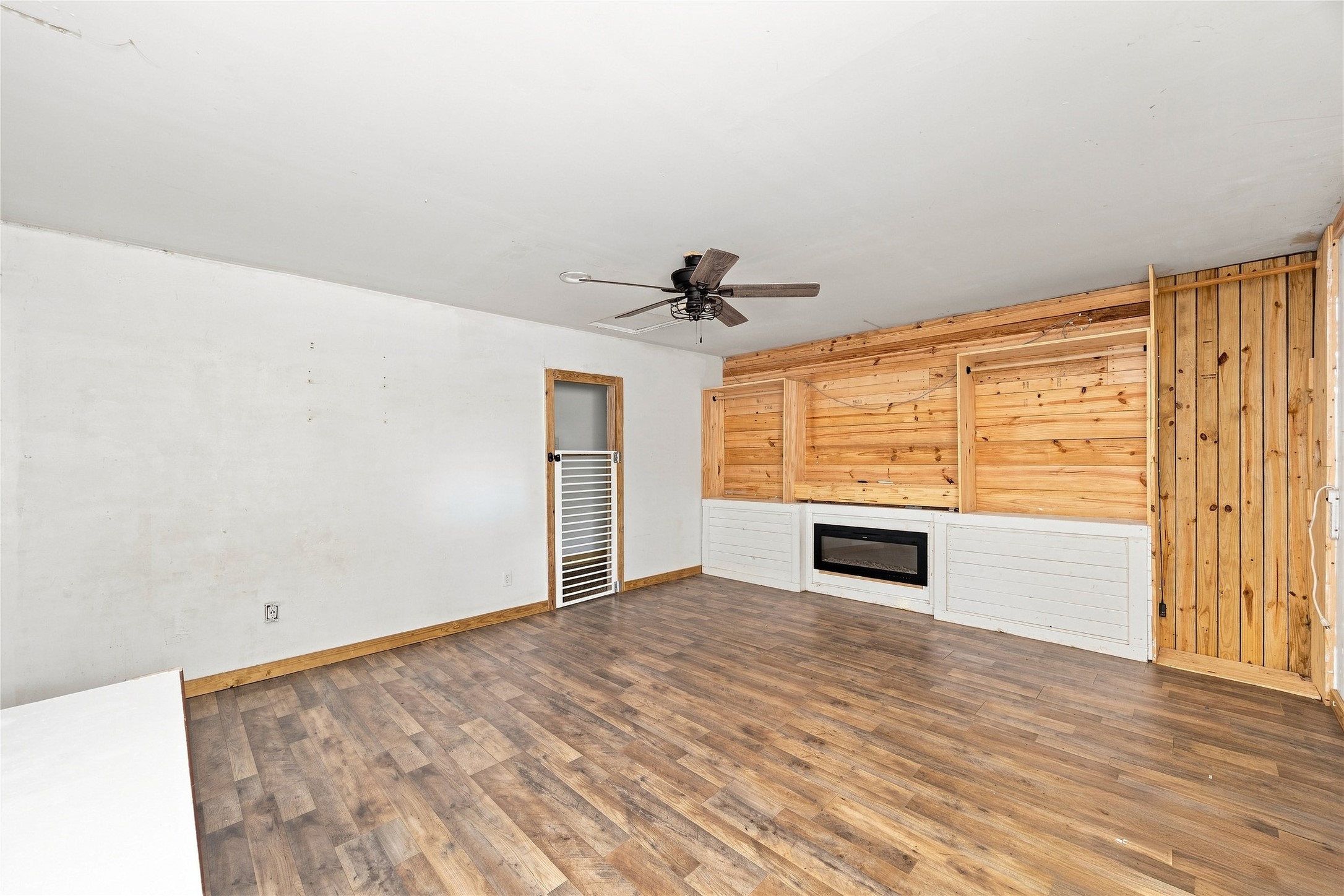 761 N Forest Cove Loop Property Photo 31