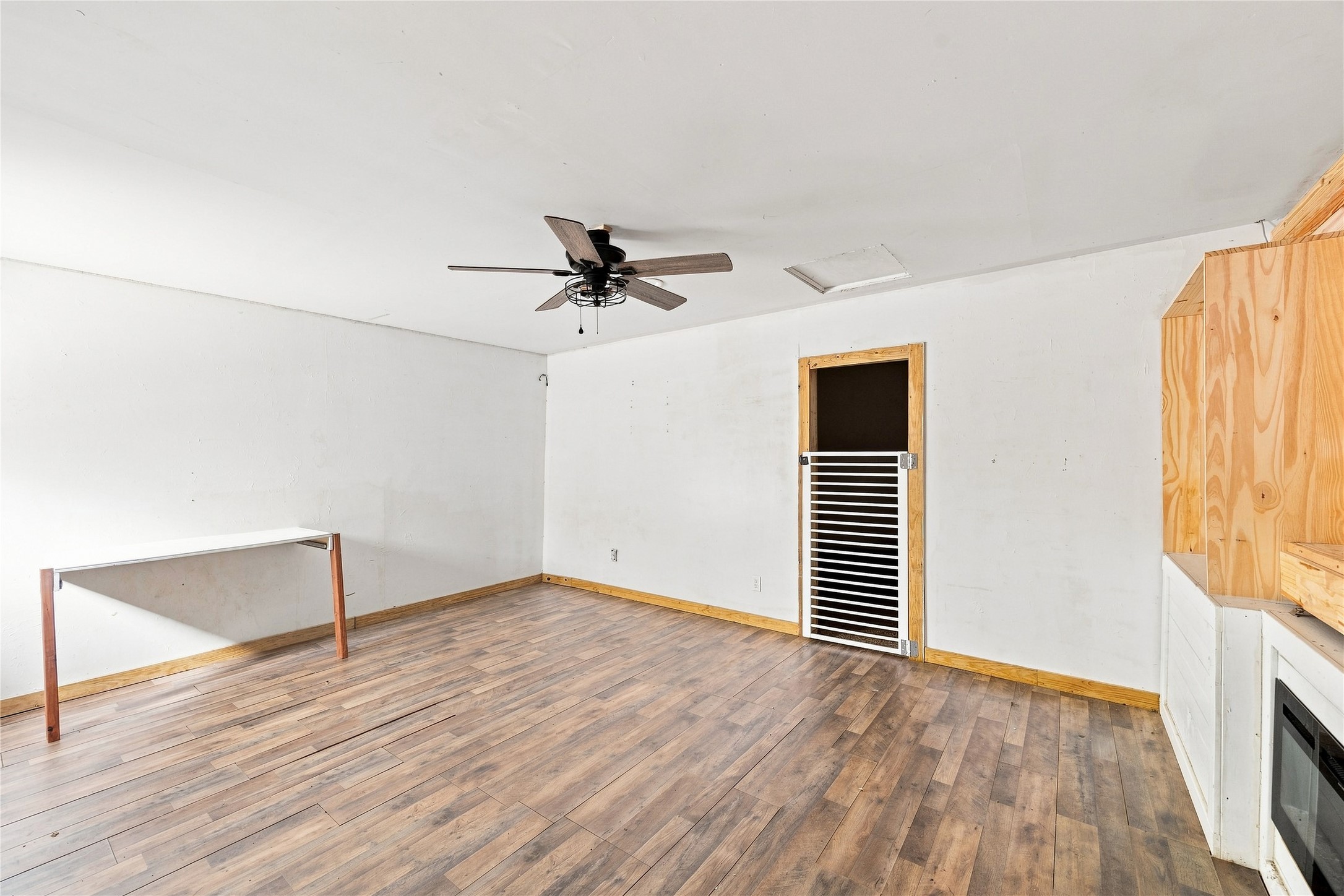 761 N Forest Cove Loop Property Photo 32