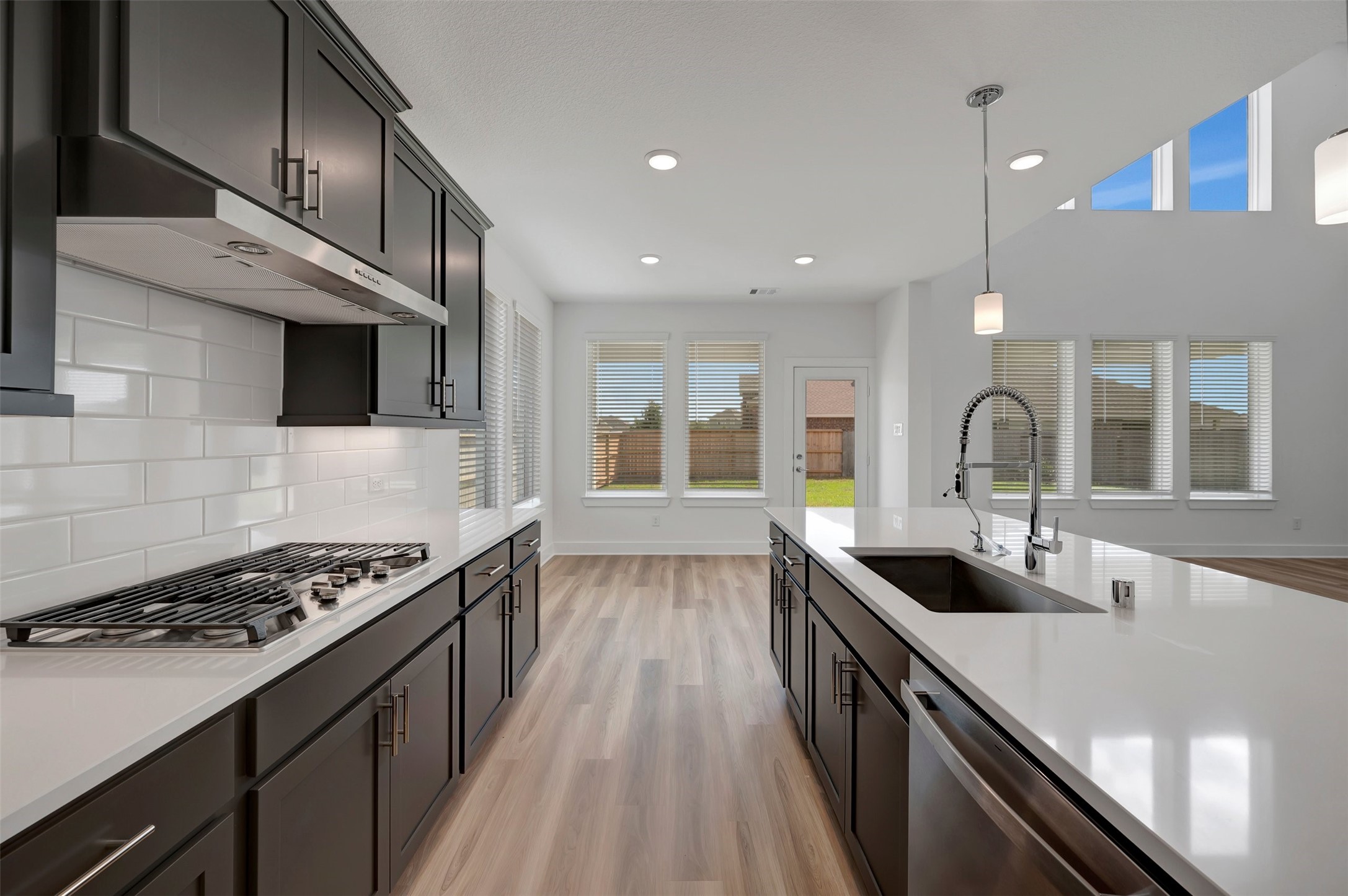 2014 Heather Ridge Way Property Photo 5
