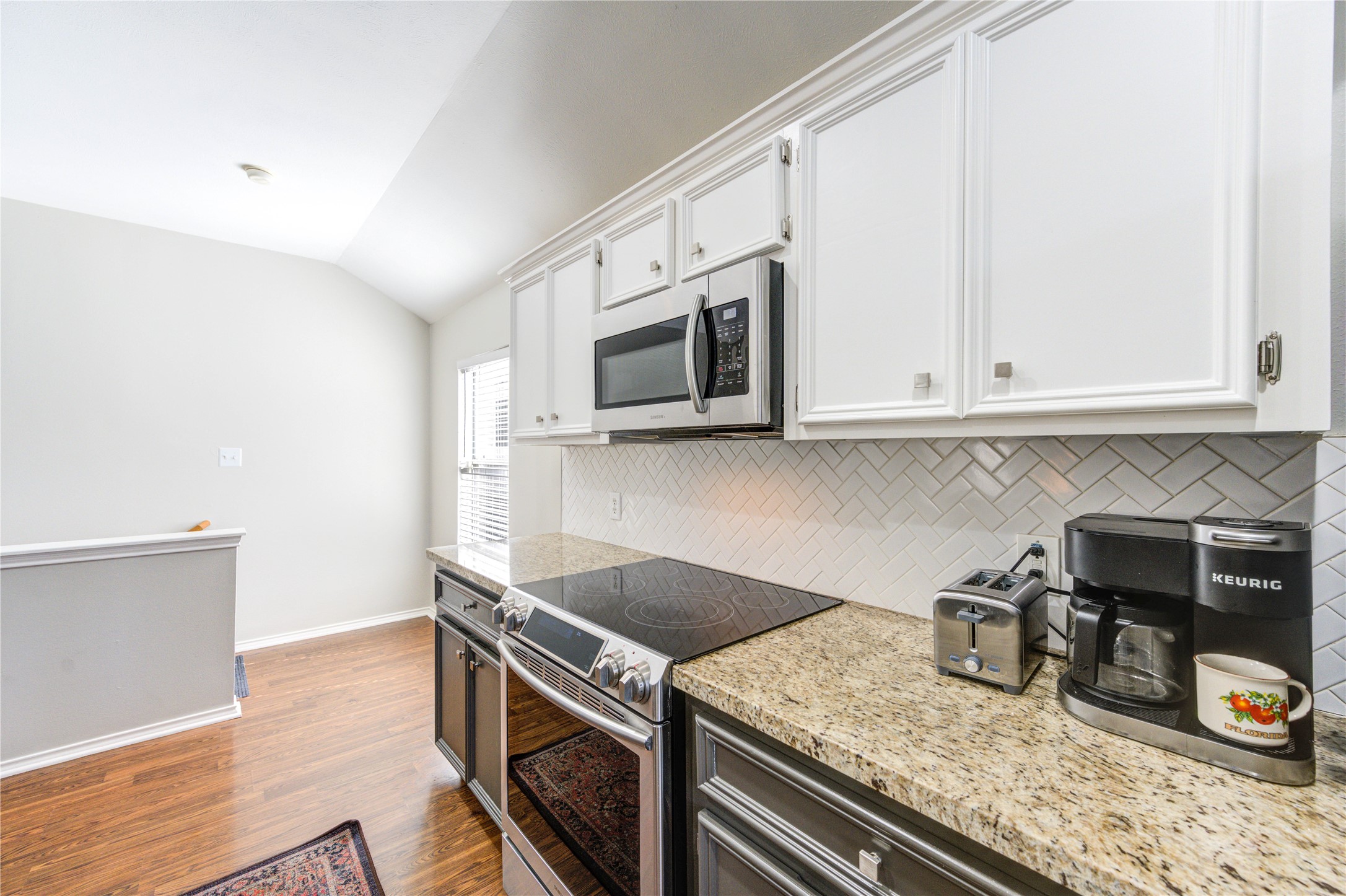1838 Wheeler Street Property Photo 6