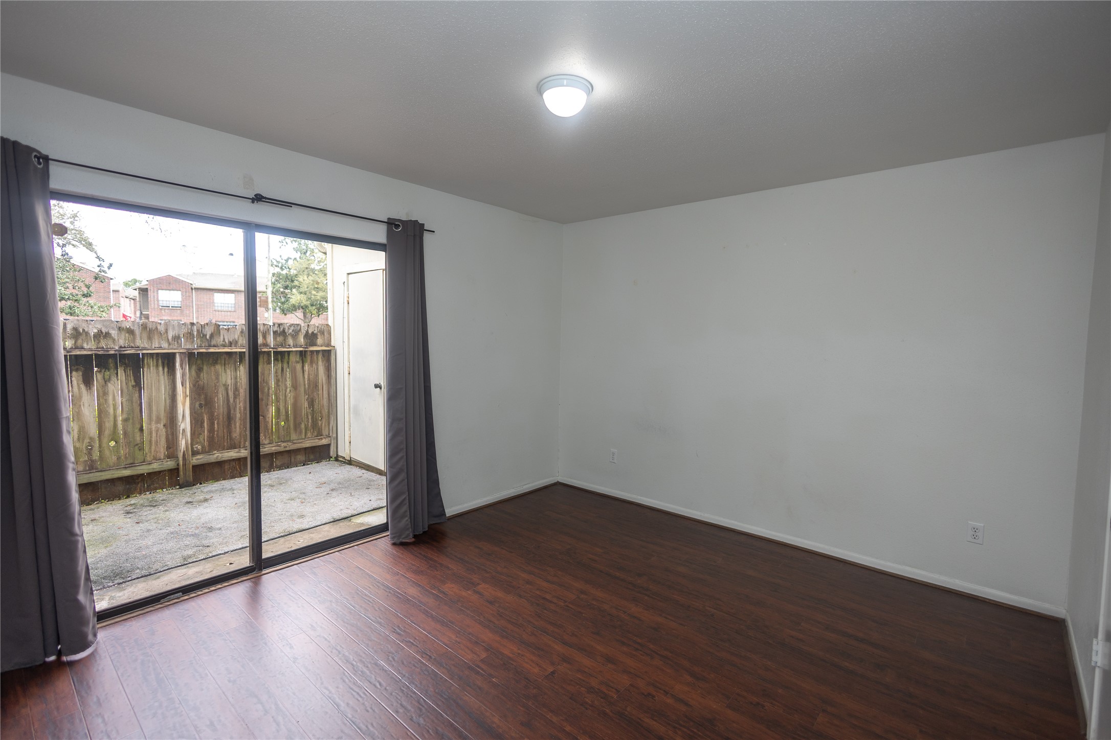 8100 Cambridge Street 89 Property Photo 14