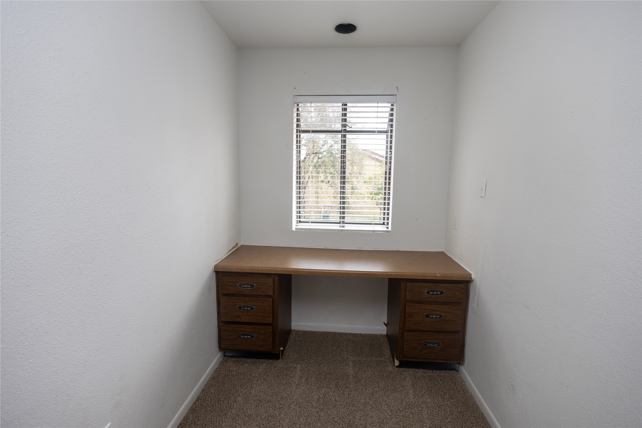 8100 Cambridge Street 89 Property Photo 31