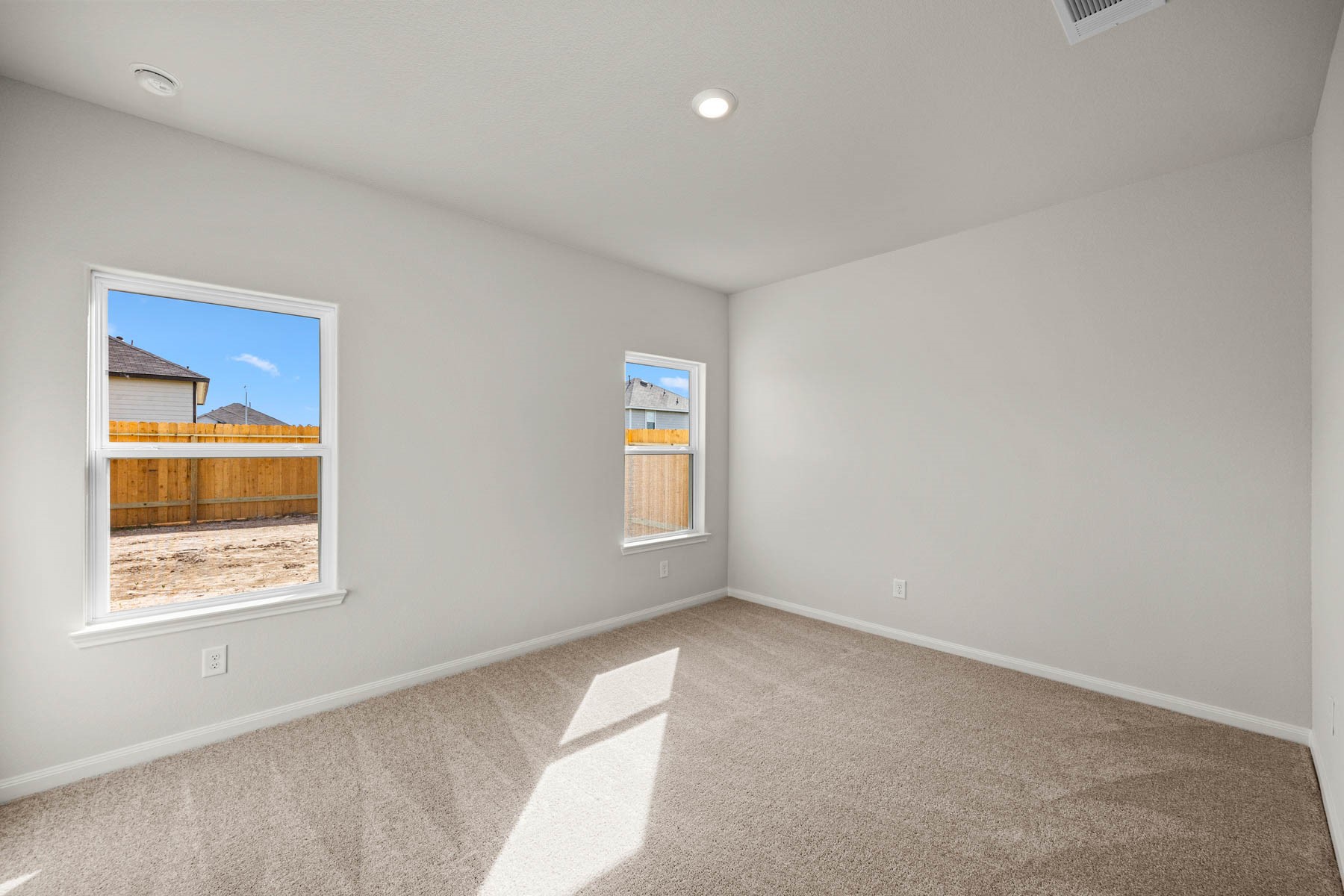 6406 Winter Elm Street Property Photo 4