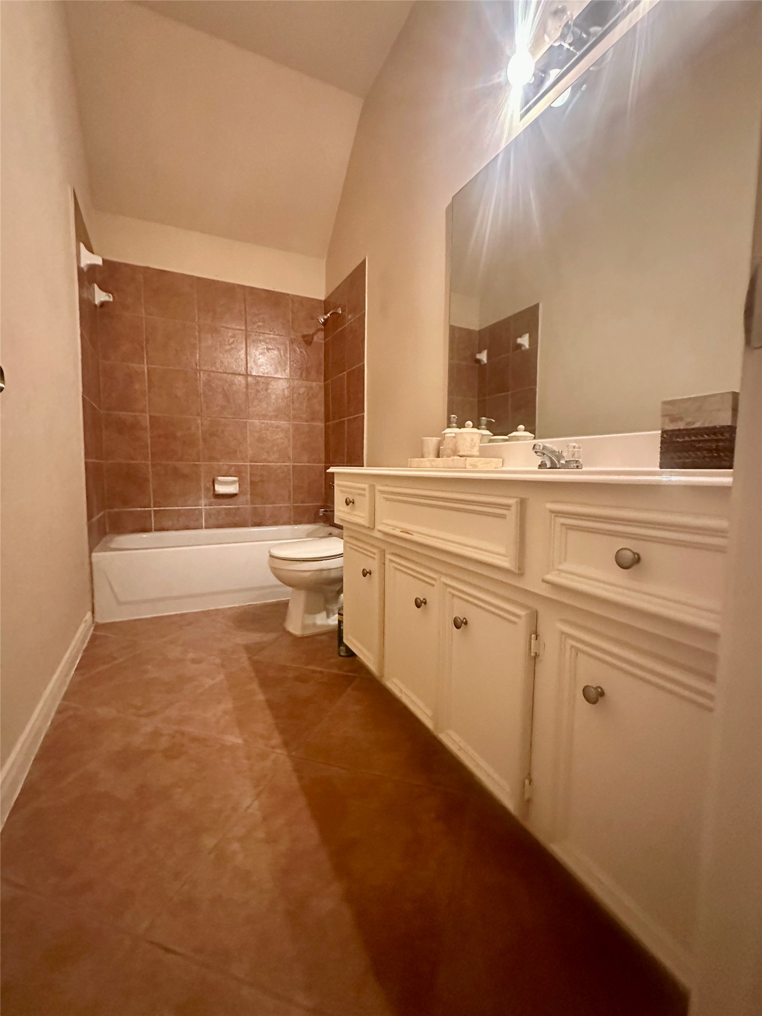 15923 Maple Shores Drive Property Photo 9