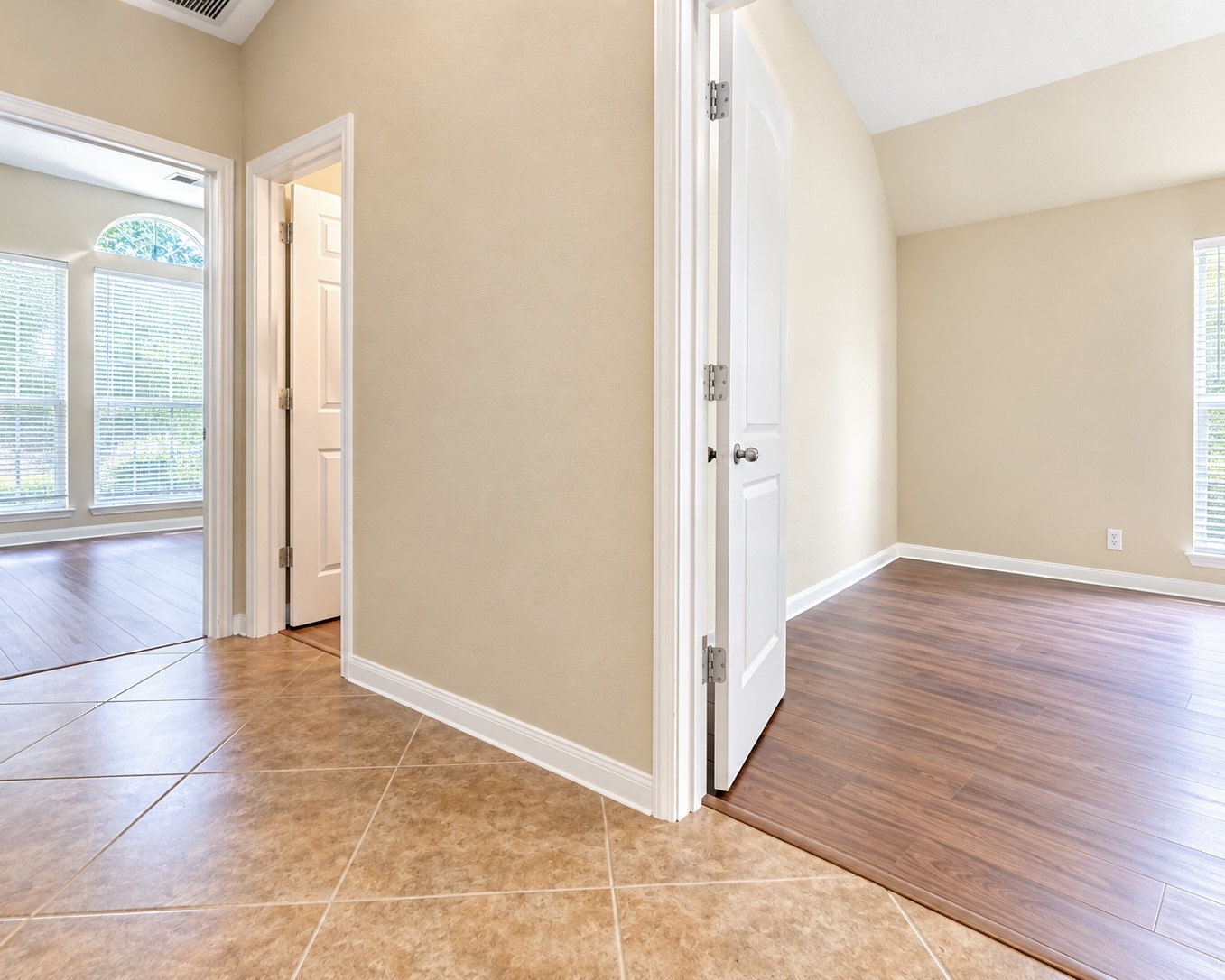 15923 Maple Shores Drive Property Photo 23