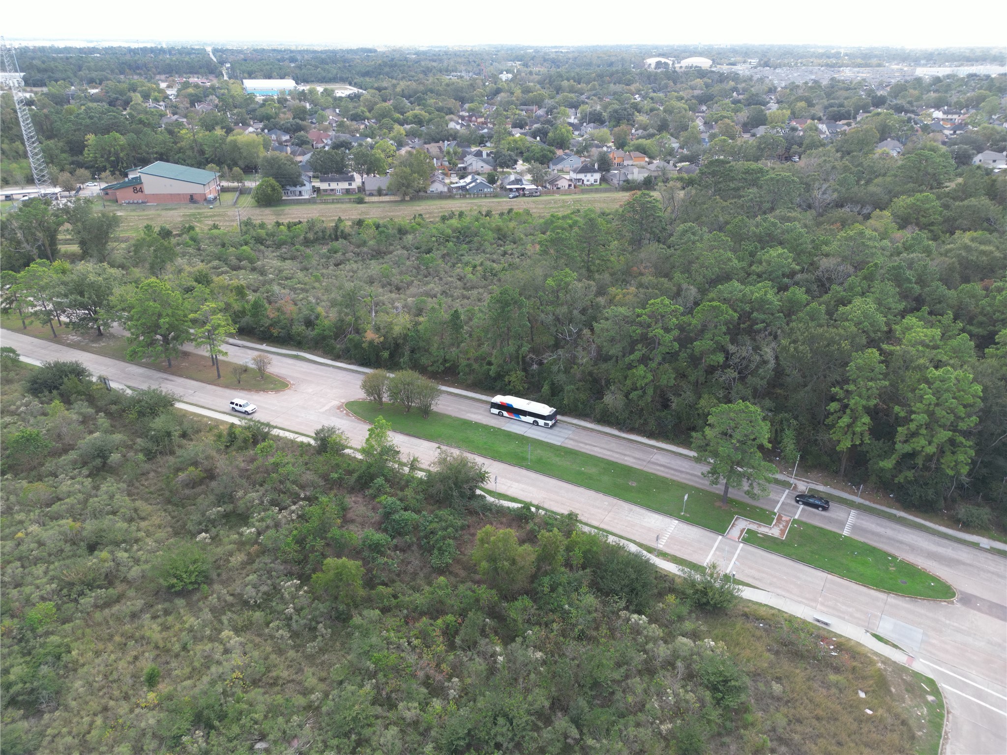 14240 Ella Boulevard Property Photo 4