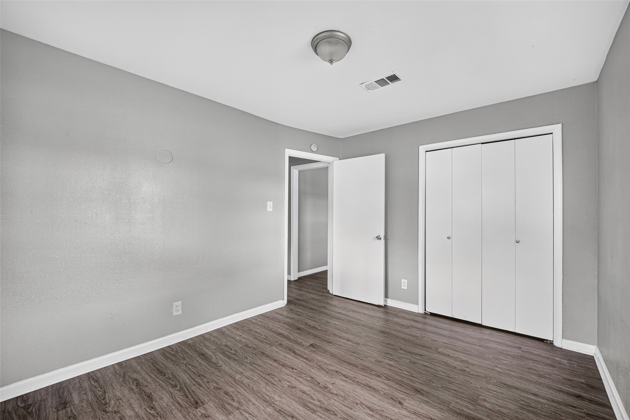 9610 Foredale Street Property Photo 19