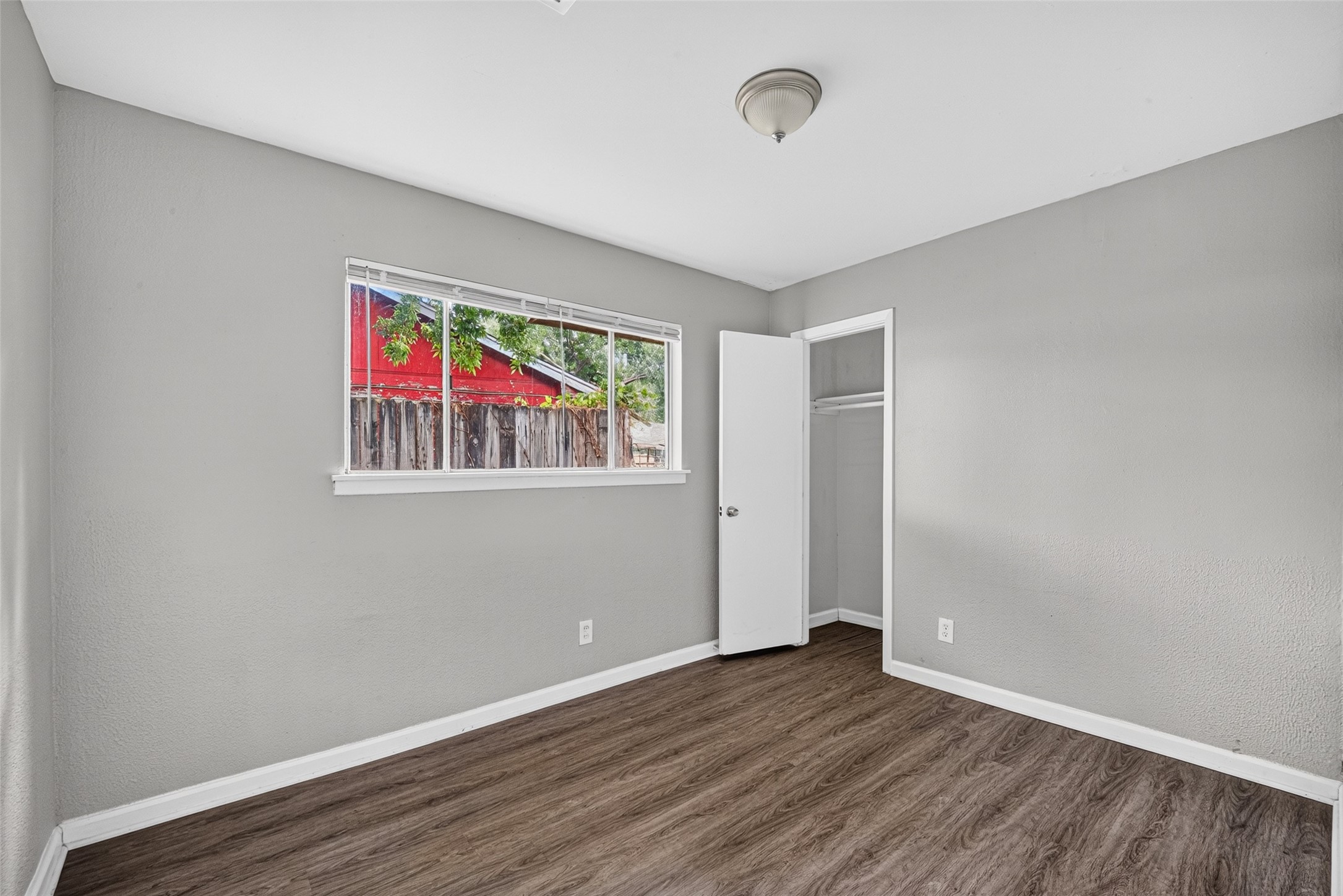 9610 Foredale Street Property Photo 21