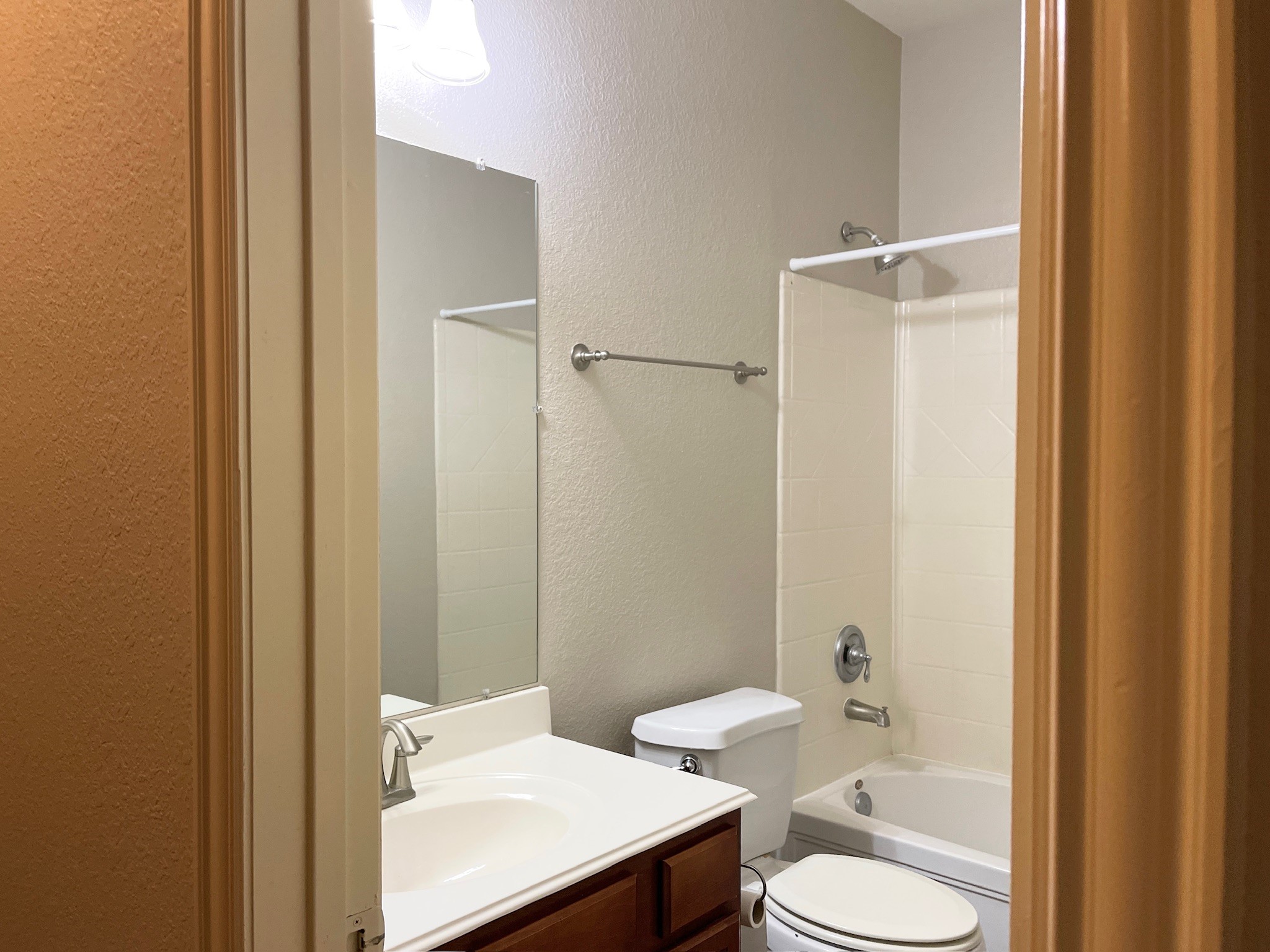 26100 Brickhill Drive Property Photo 5