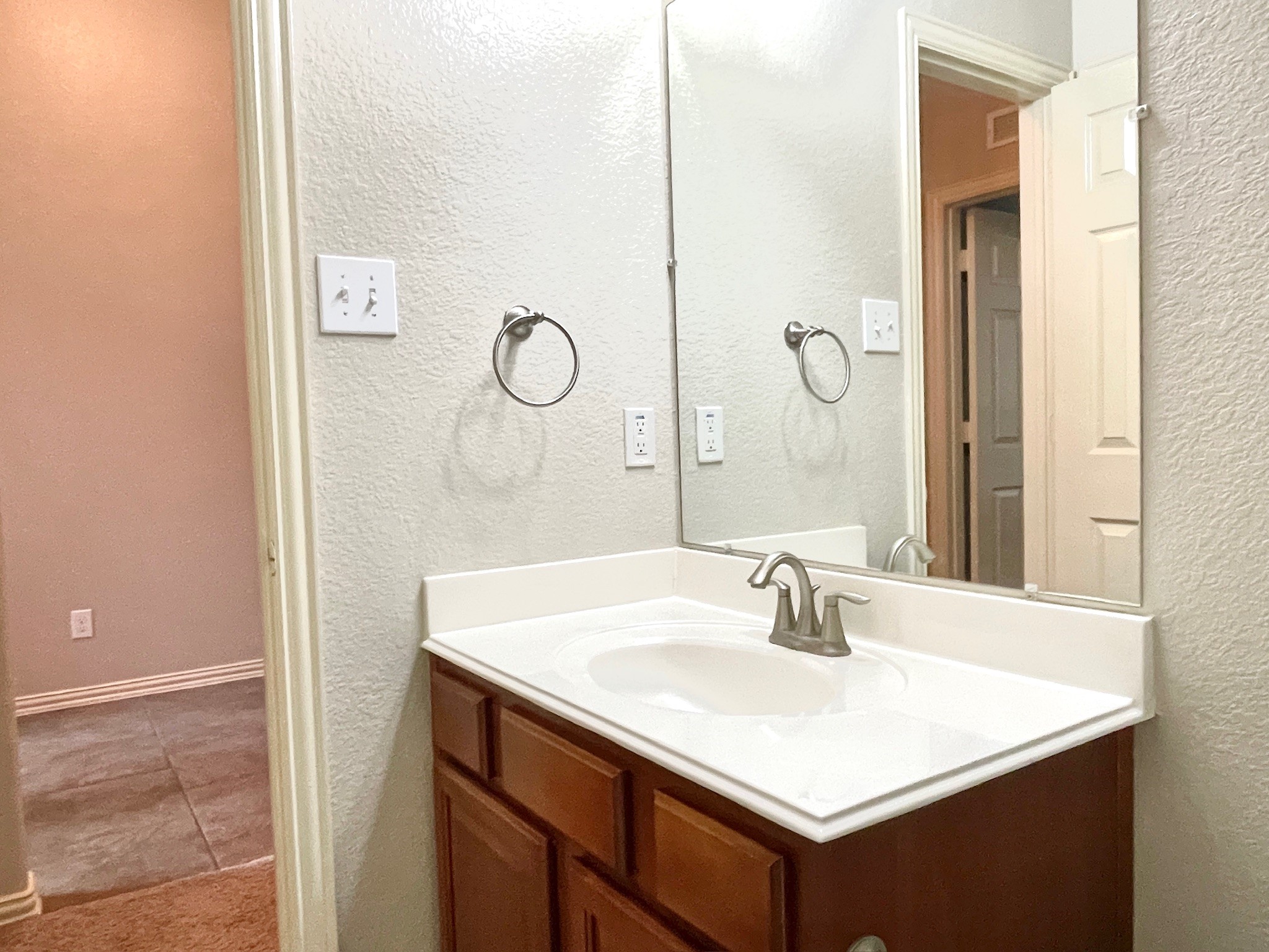 26100 Brickhill Drive Property Photo 8