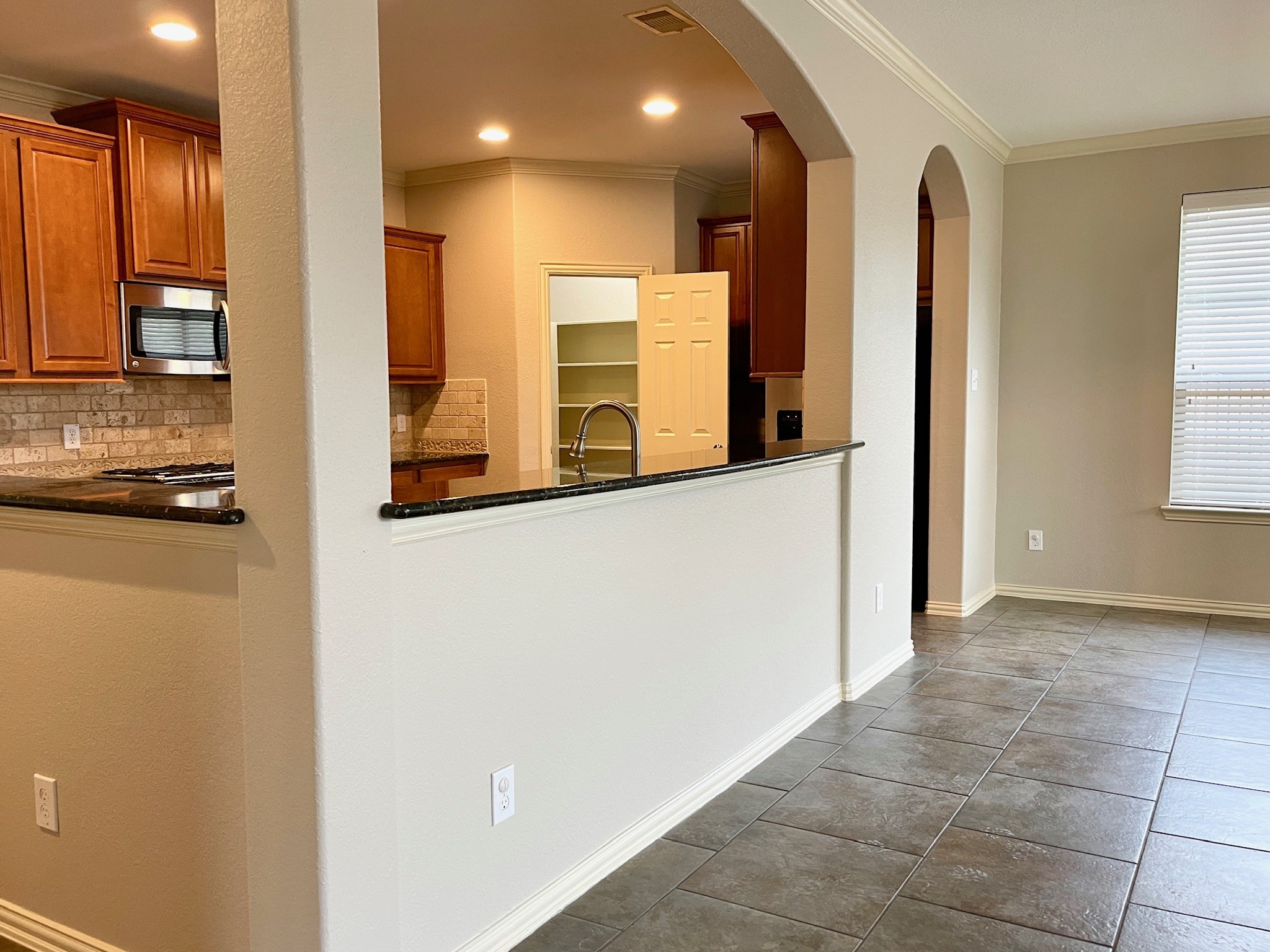 26100 Brickhill Drive Property Photo 11