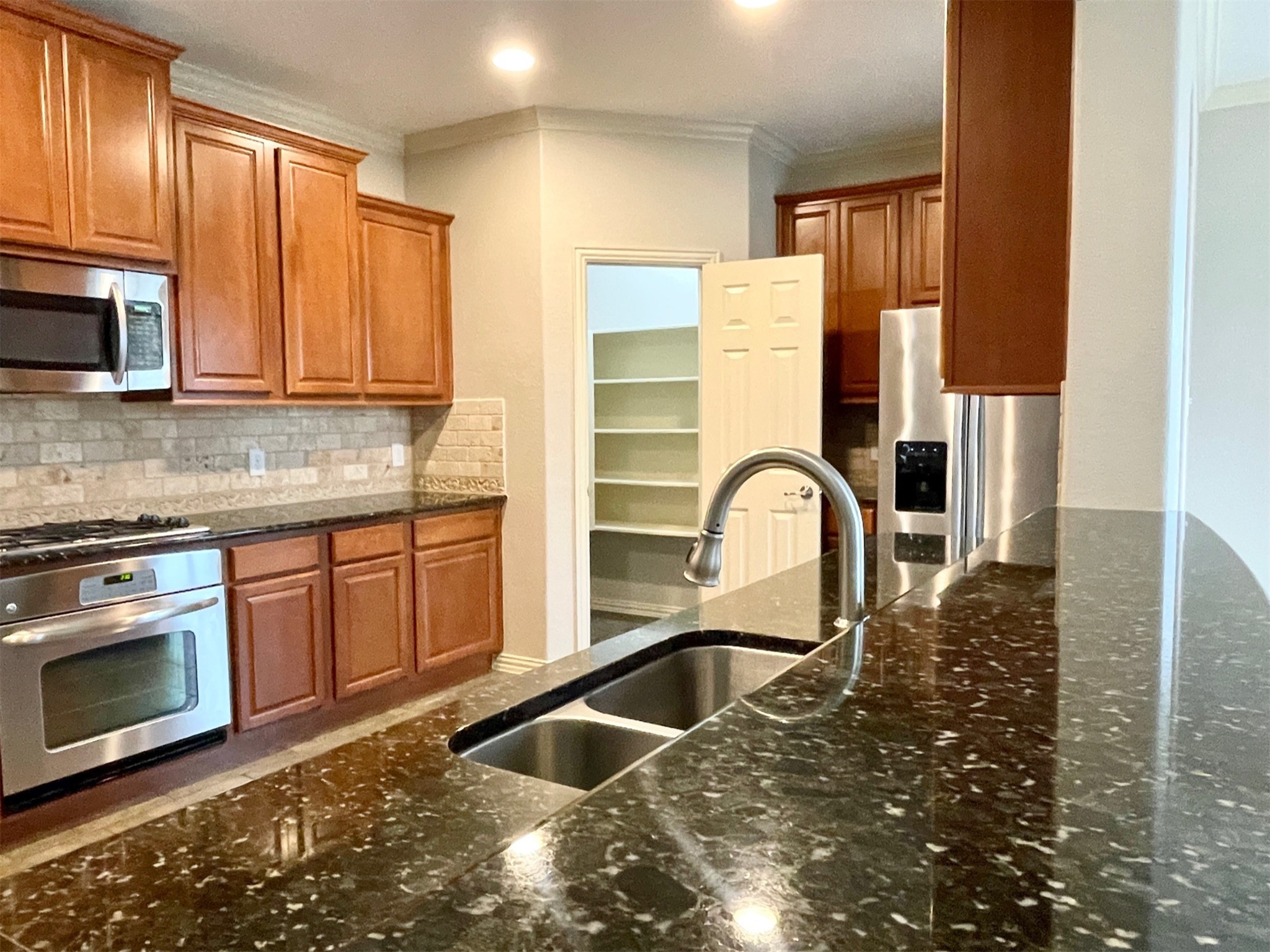 26100 Brickhill Drive Property Photo 13