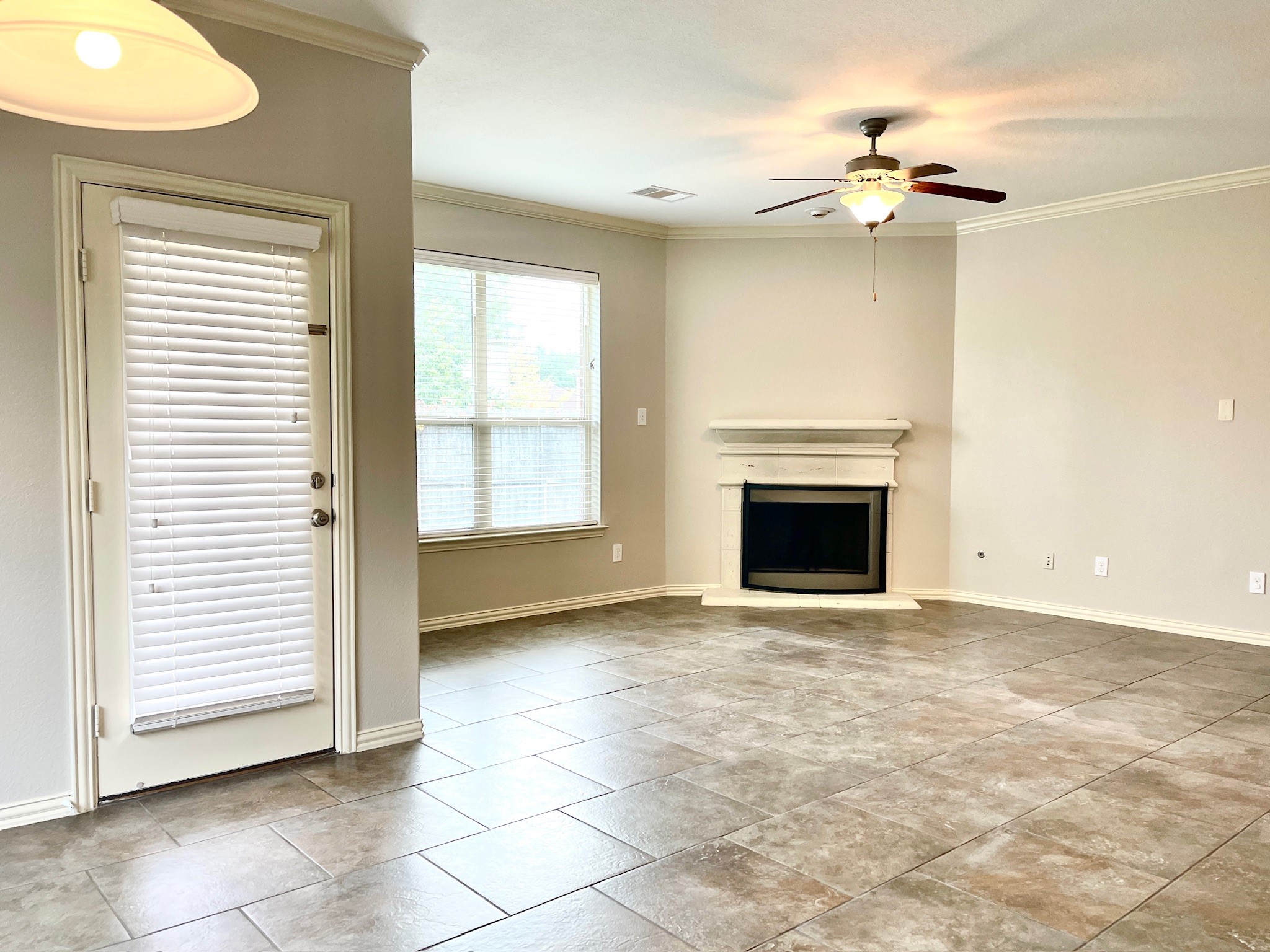 26100 Brickhill Drive Property Photo 18