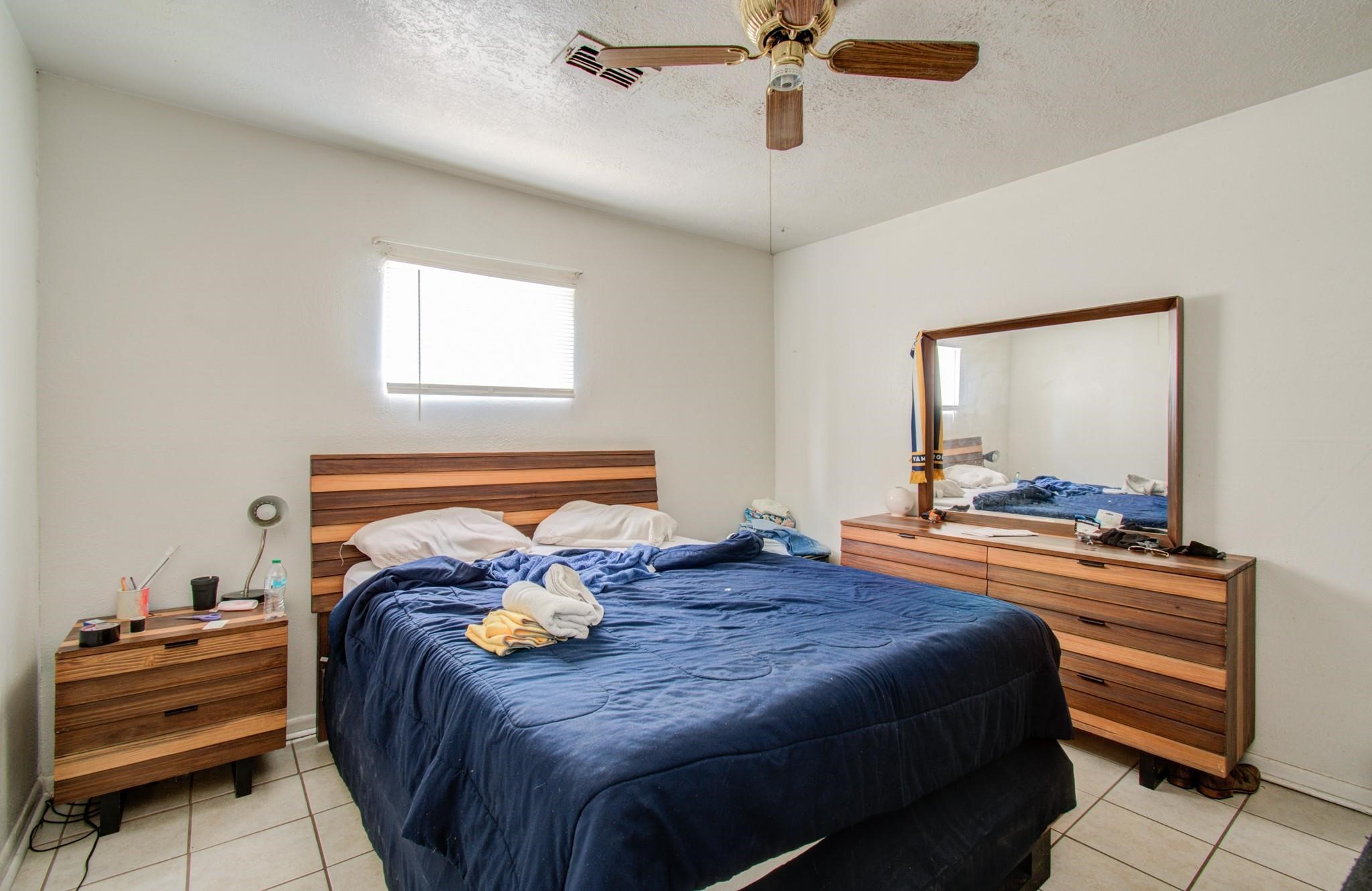 3610 Almeda Genoa Road Property Photo 11
