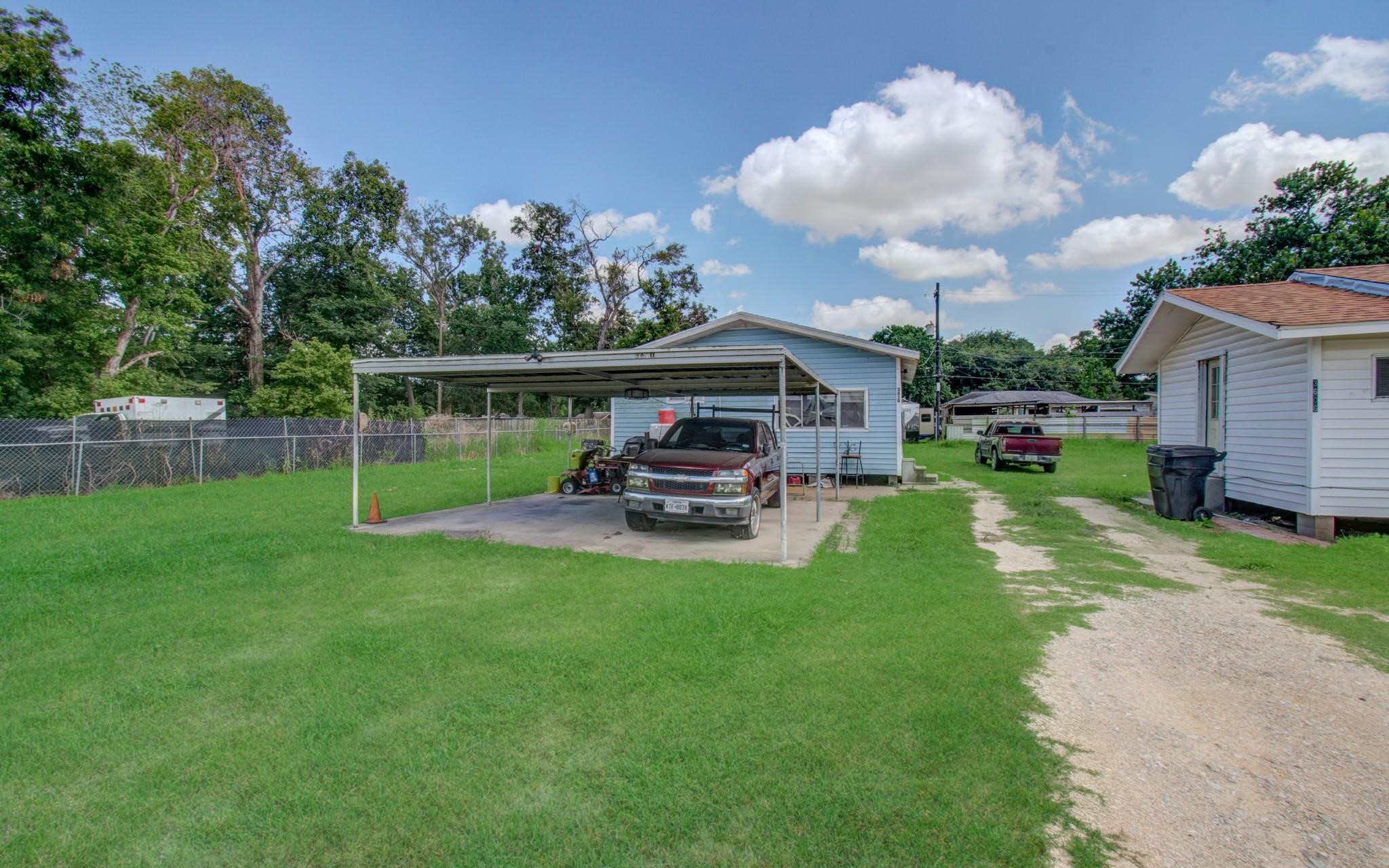 3610 Almeda Genoa Road Property Photo 14