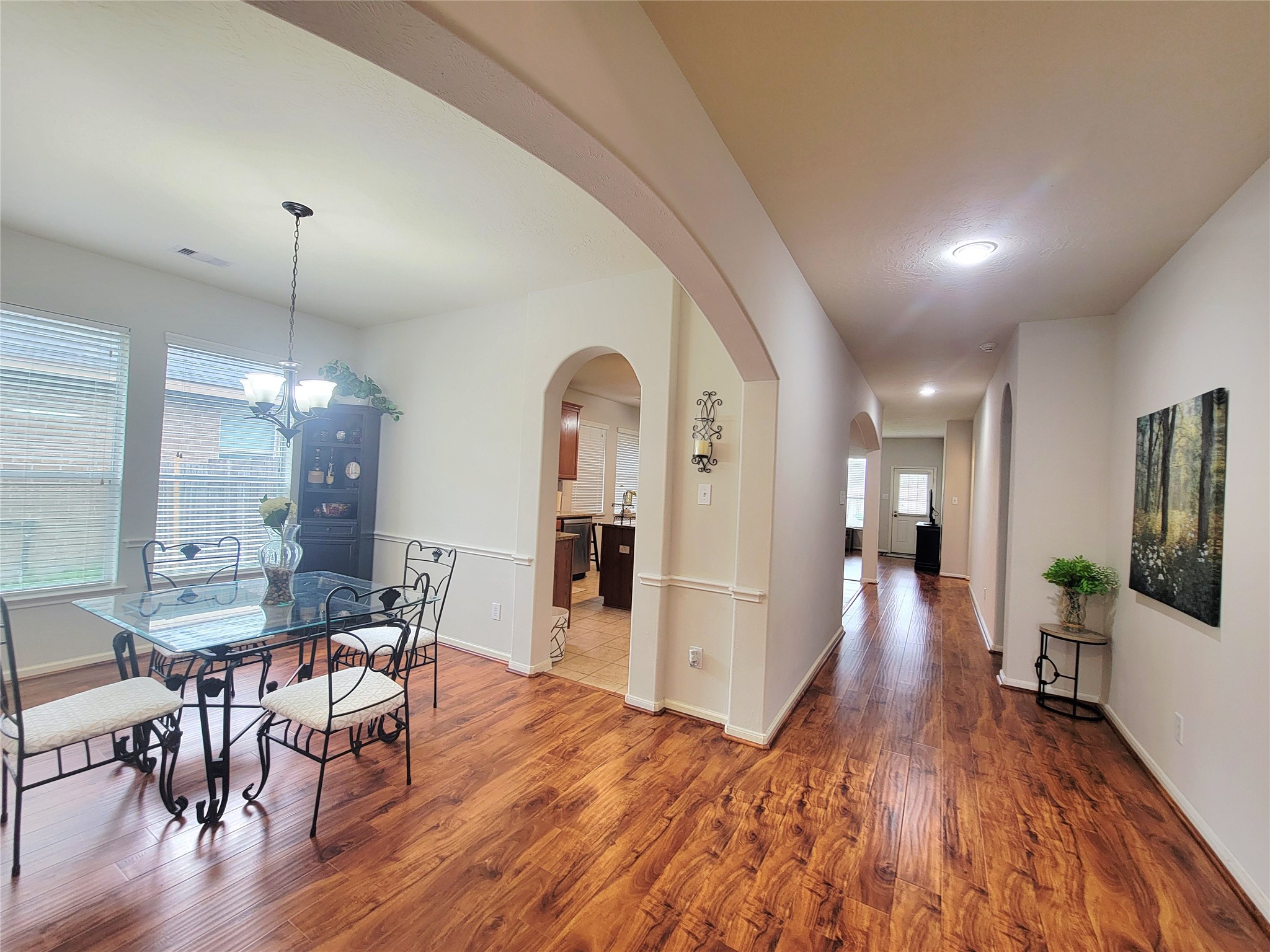 8811 Henrico Lane Property Photo 1