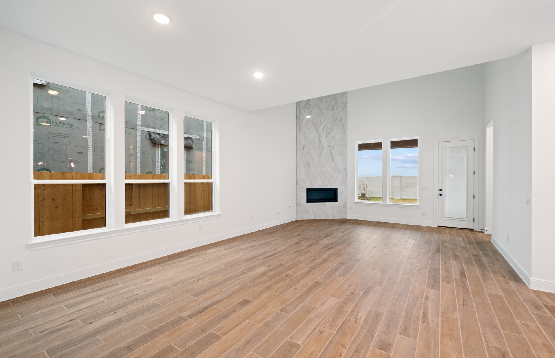 6118 Lush Pasture Lane Property Photo 7
