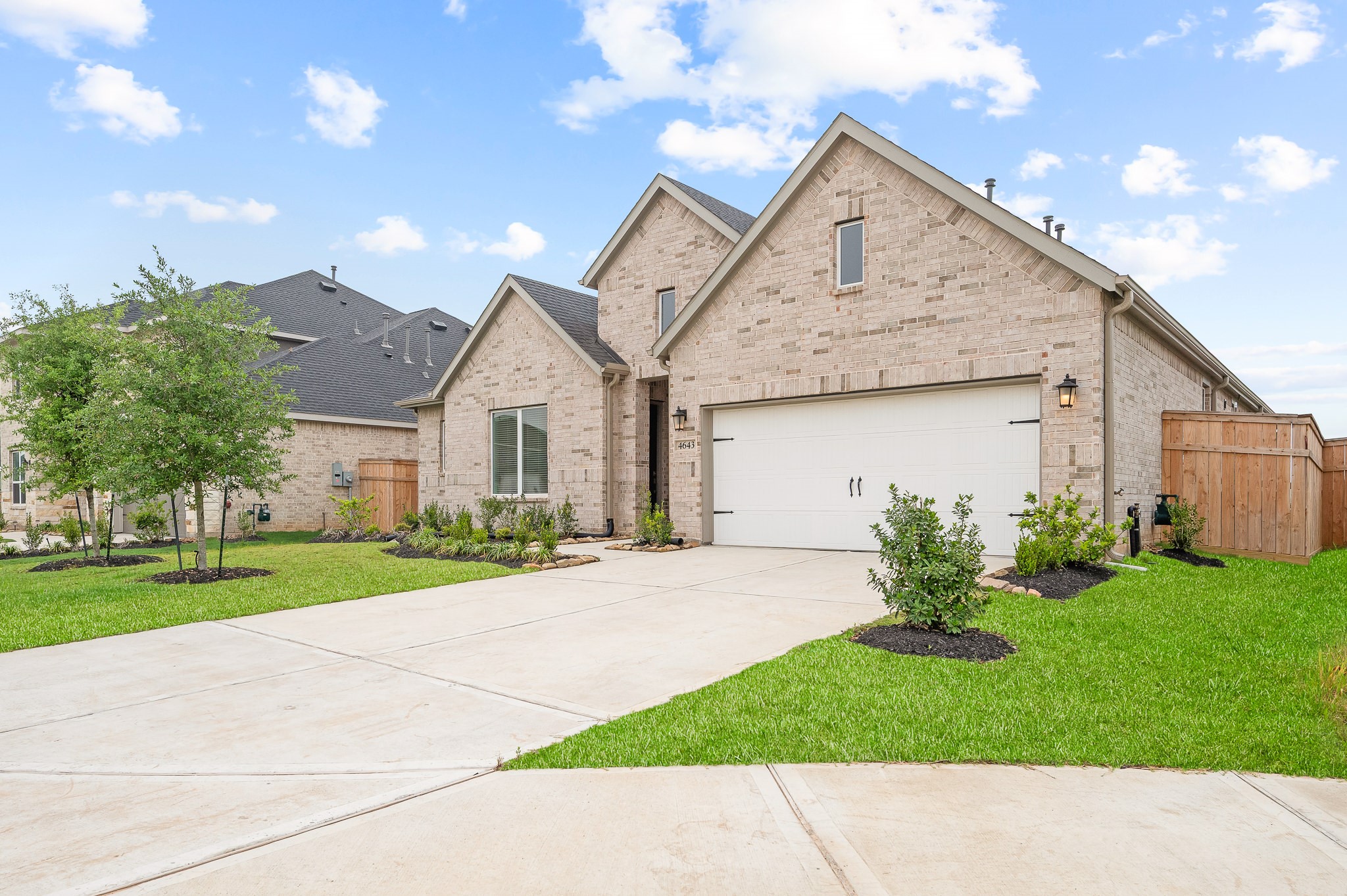 4643 Sleepy Retreat Trl Property Photo