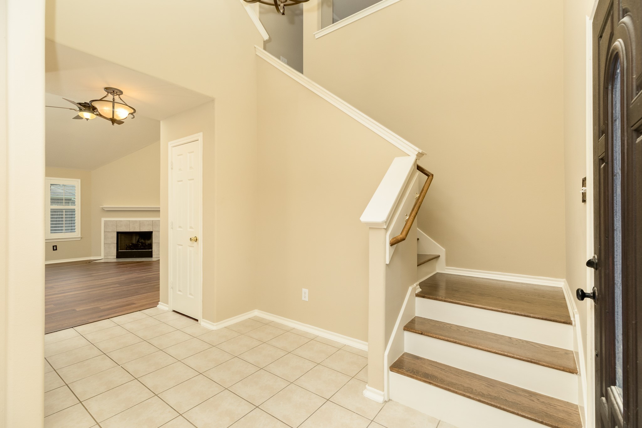 413 Sun River Lane Property Photo 5