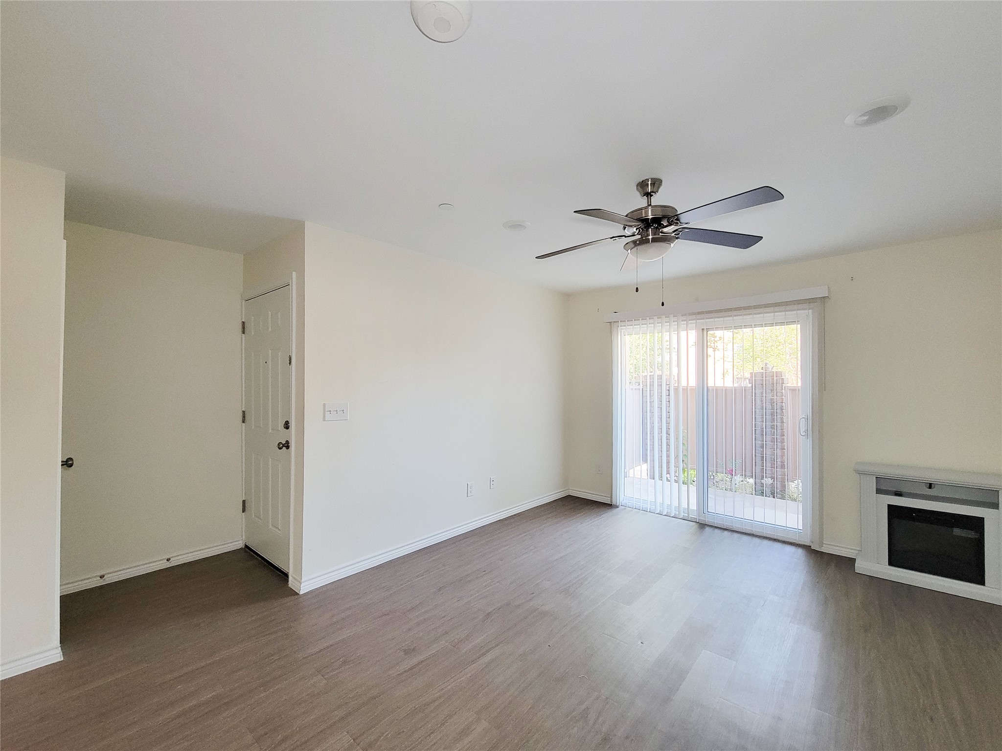 2800 Jeanetta 1209 Property Photo 9