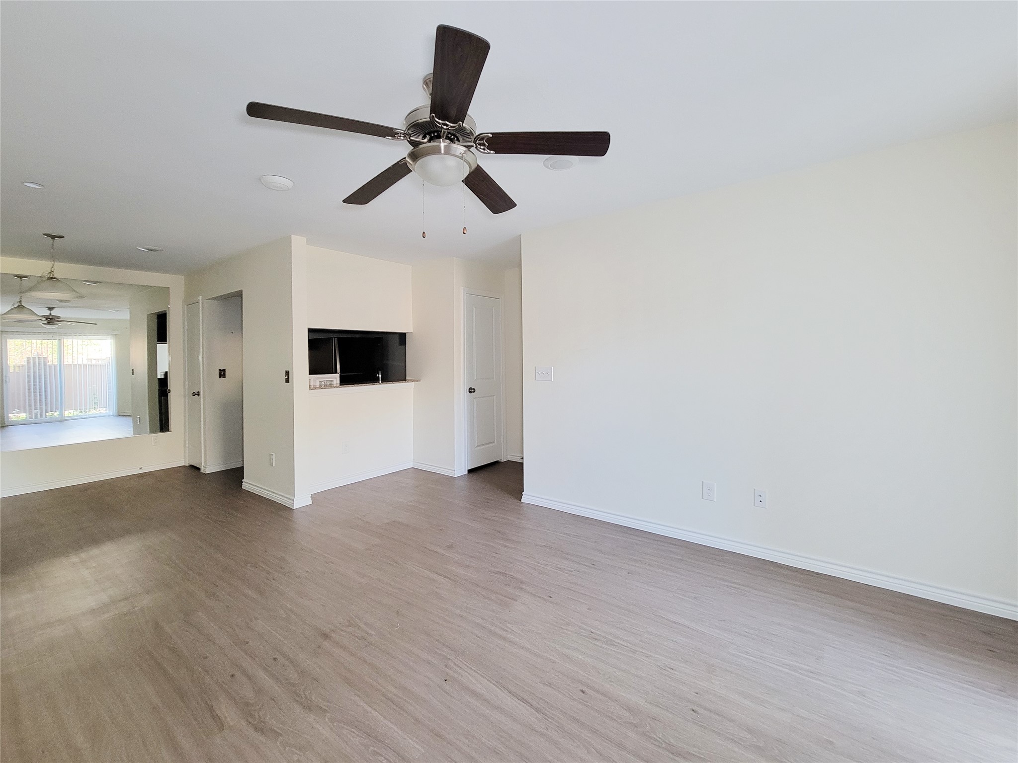 2800 Jeanetta 1209 Property Photo 10