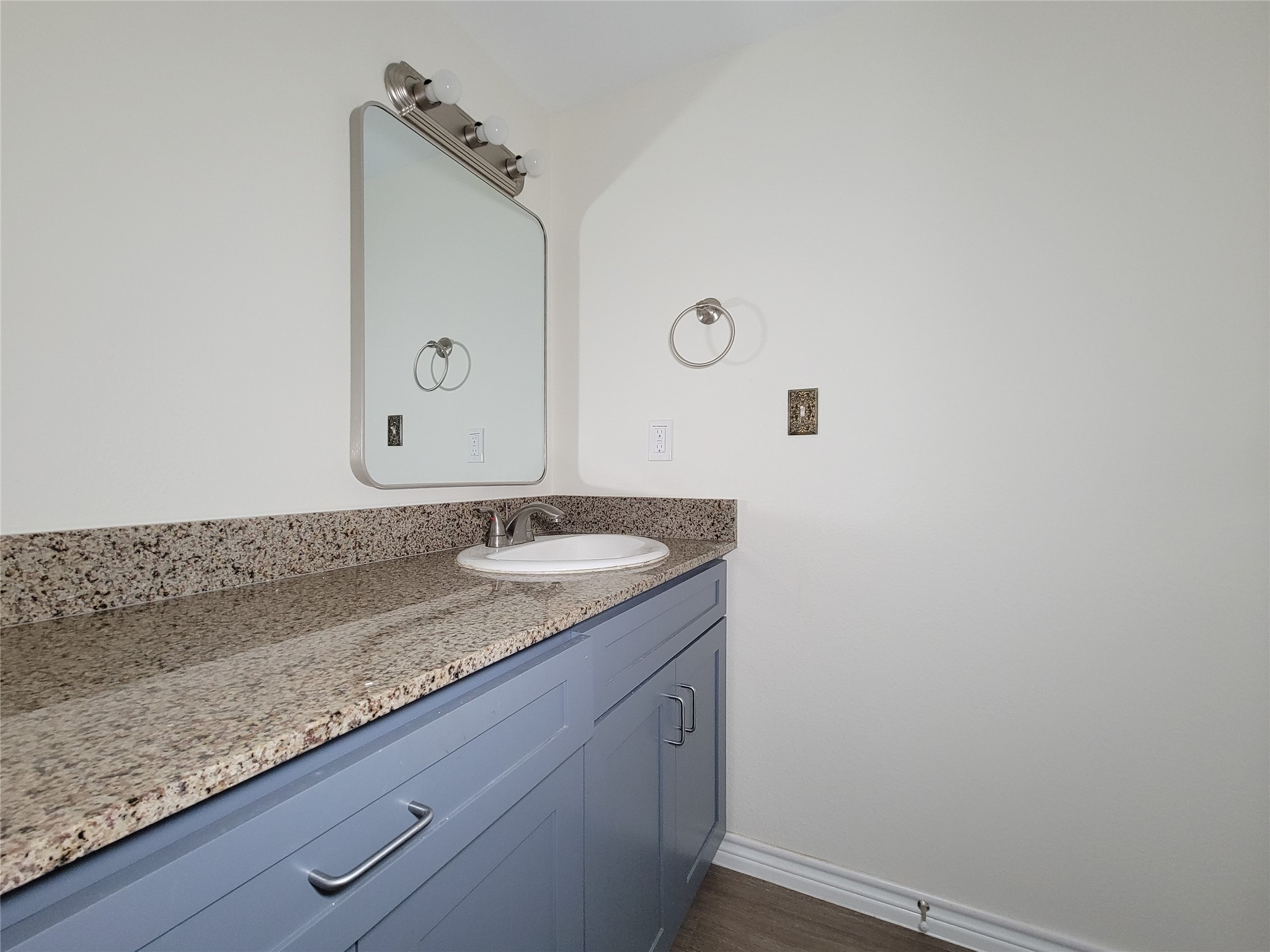 2800 Jeanetta 1209 Property Photo 27