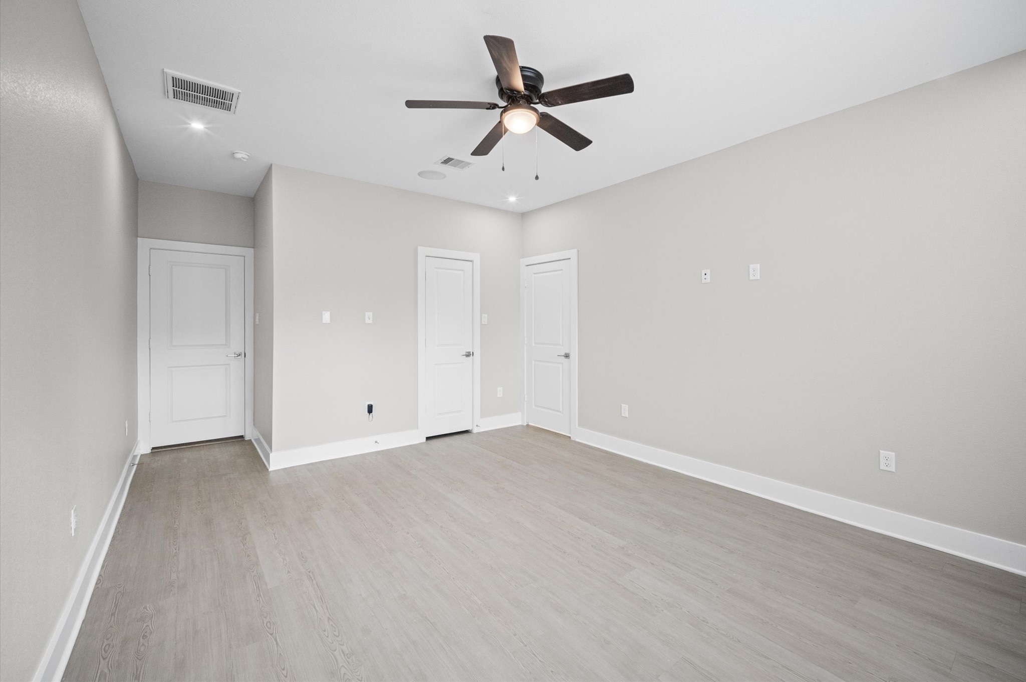 10017 Morocco Road Property Photo 12