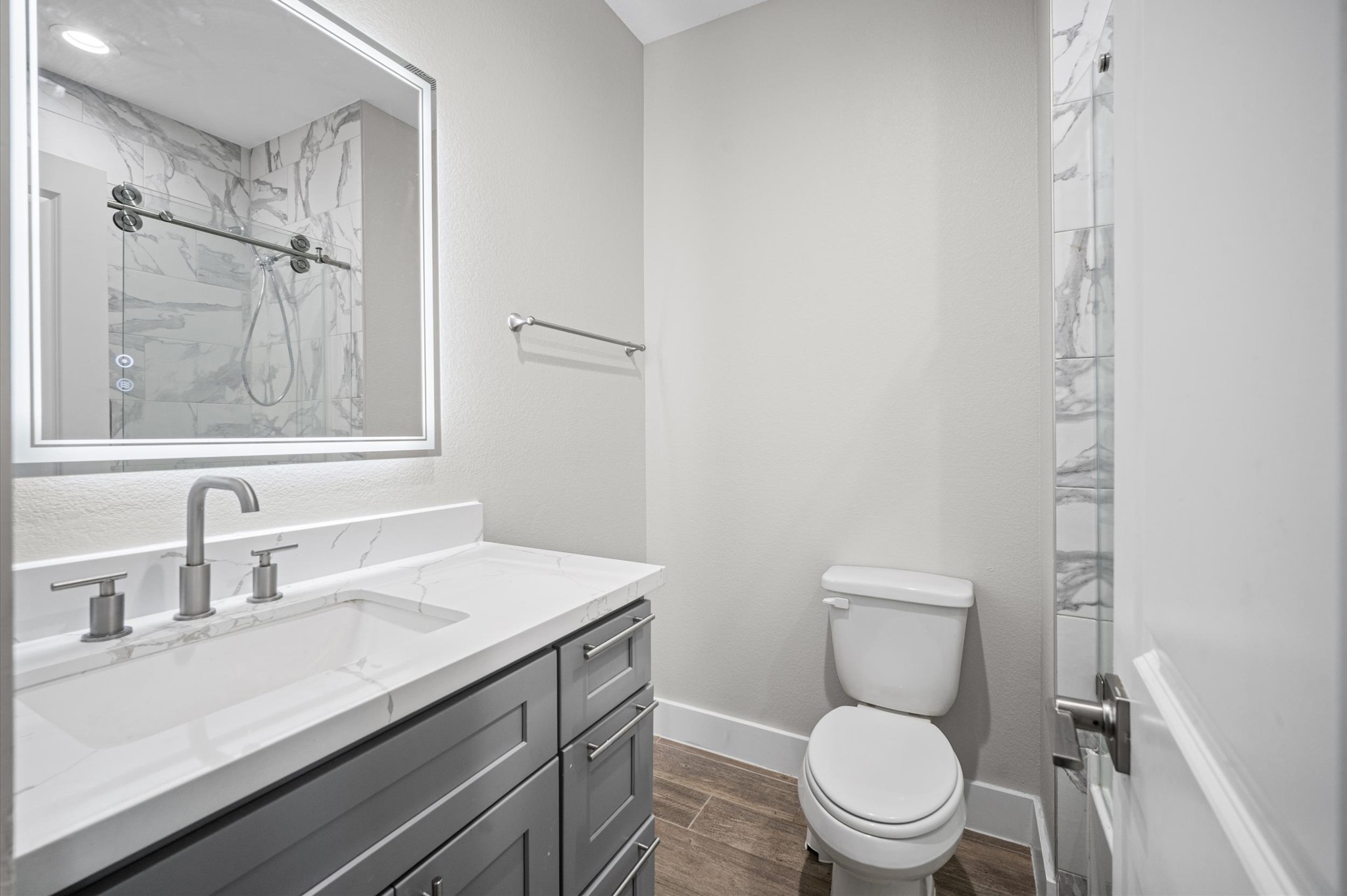 10017 Morocco Road Property Photo 17