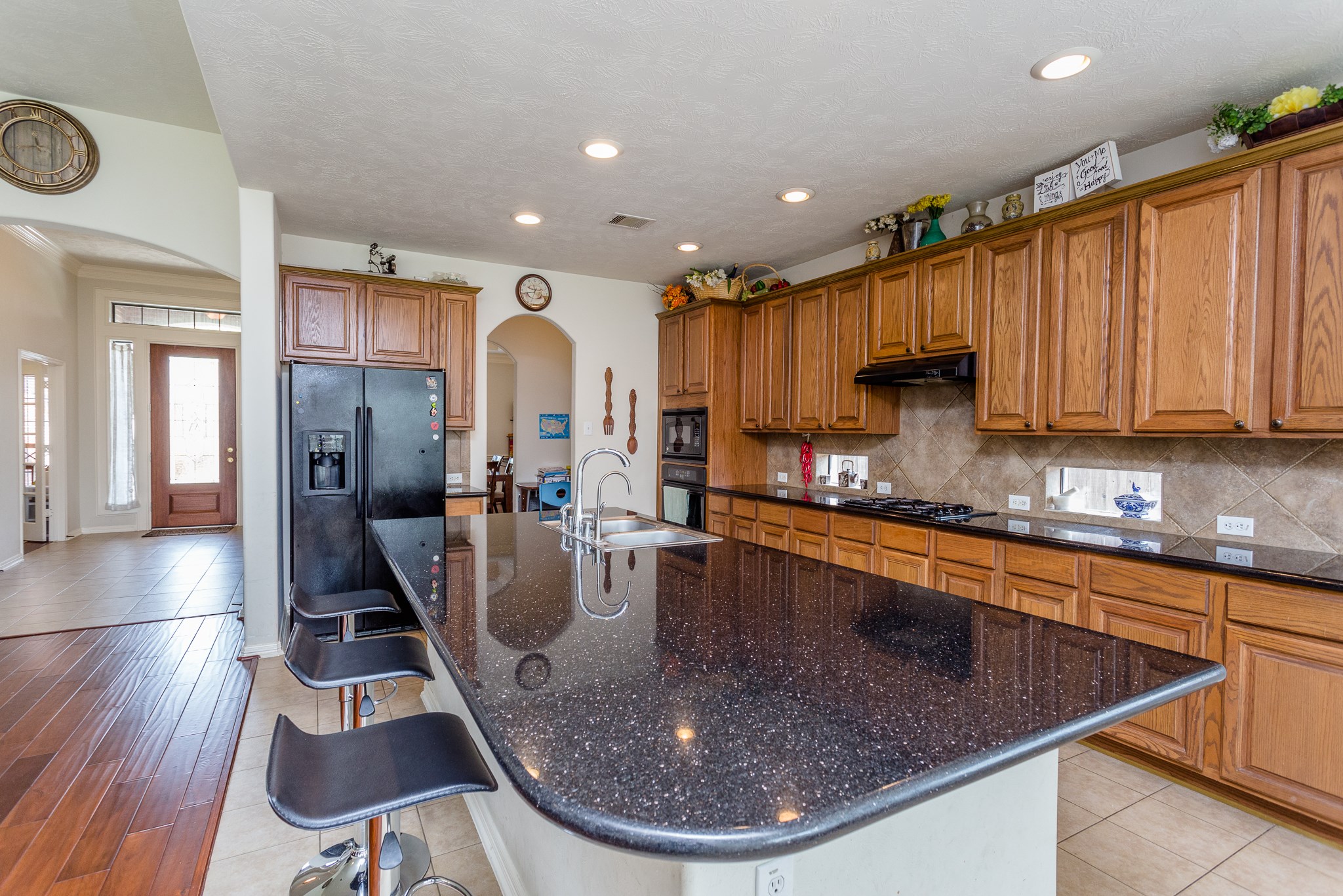 6706 Ashworth Drive Property Photo 8