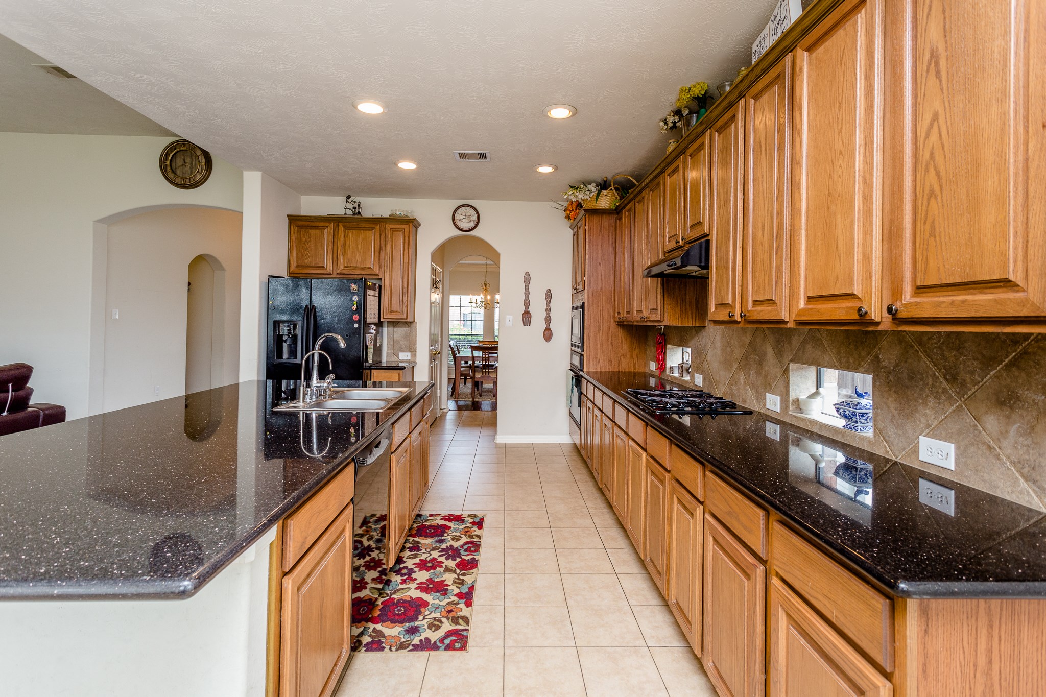6706 Ashworth Drive Property Photo 9