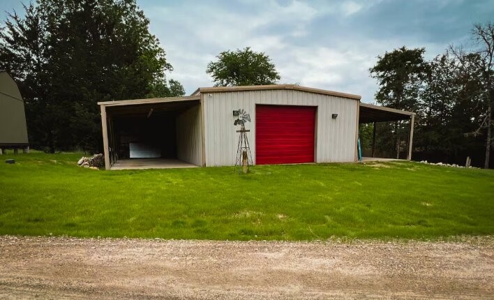 38 Martha Lane Property Photo 34