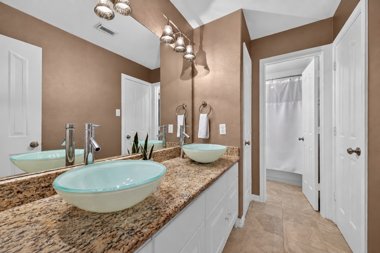 13611 Cottage Arbor Court Property Photo 38